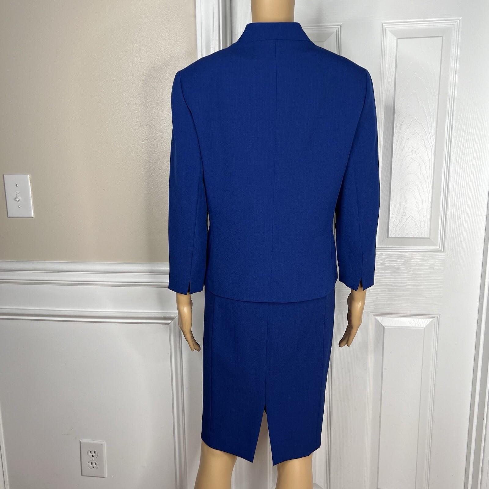 Le Suit Women Polyester Dress Suit Size 12P Blue Stand Up Collar Lined 2PC
