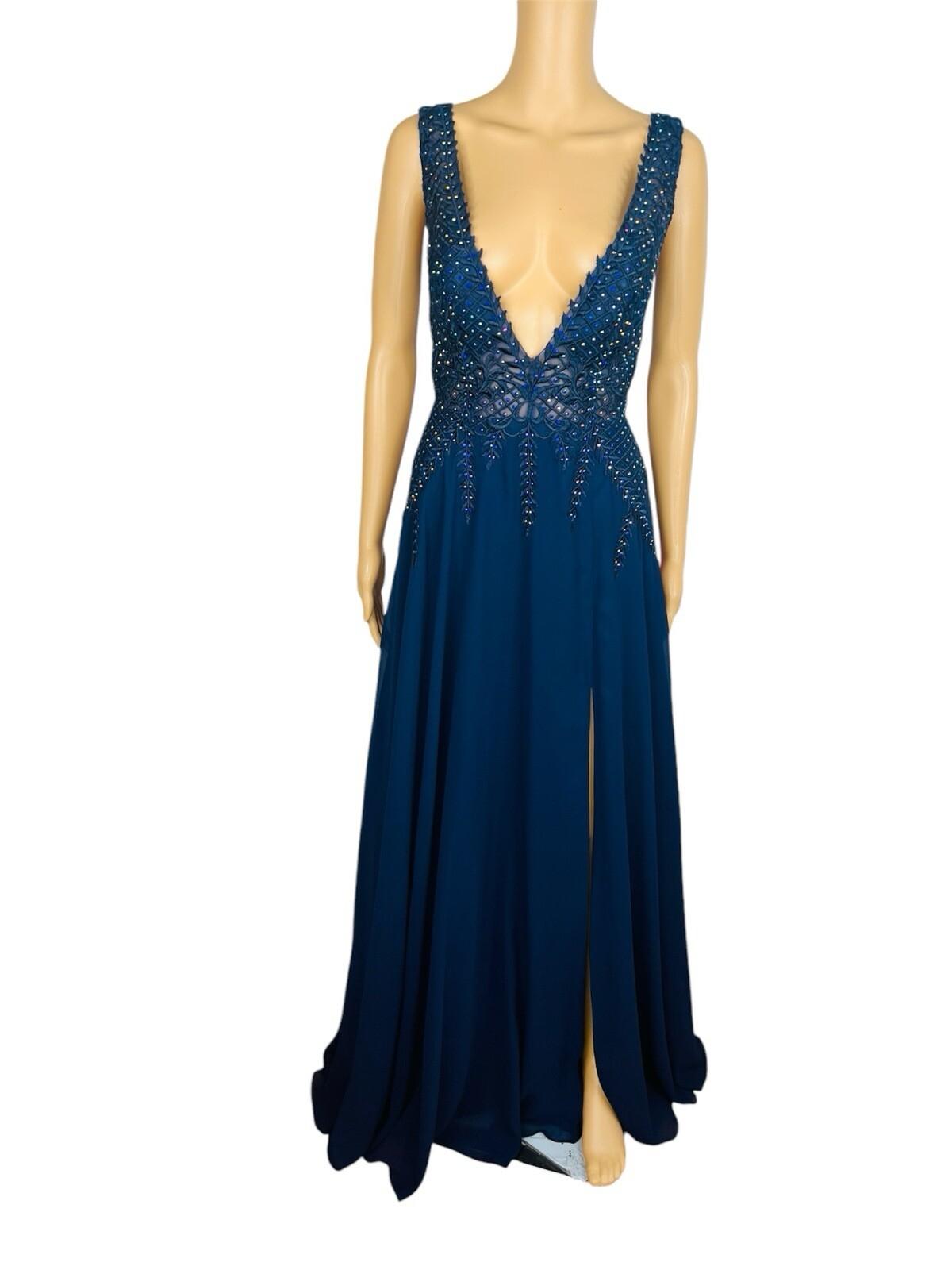 10-3429.jpg Gianni Bini Evening Gown Size 9 Navy Blue Beaded Embroidered Low V Neck Cut Slit