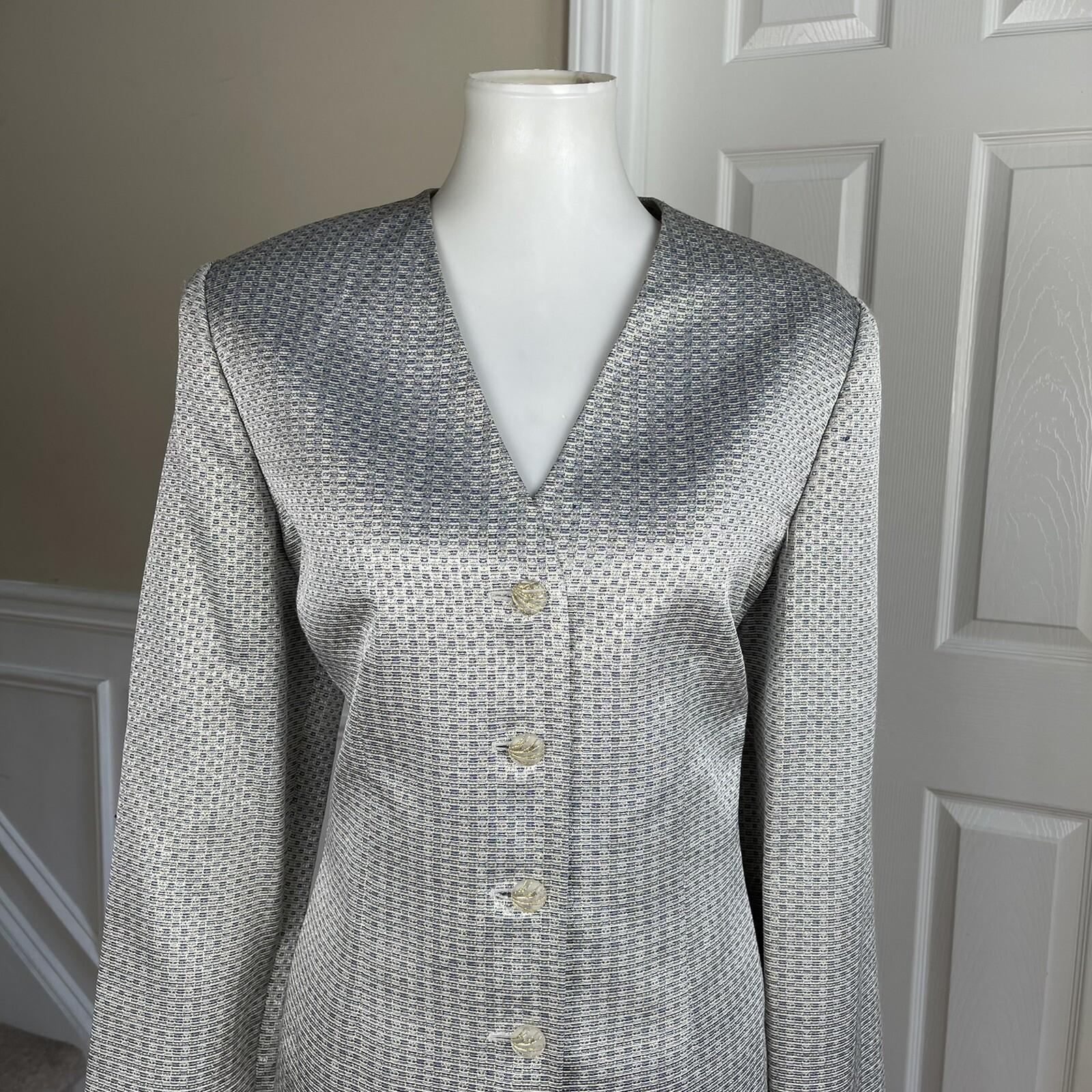 New LE SUIT 2PC Silver Blue Acetate Metallic Blend Collarless Skirt Suit SZ 12