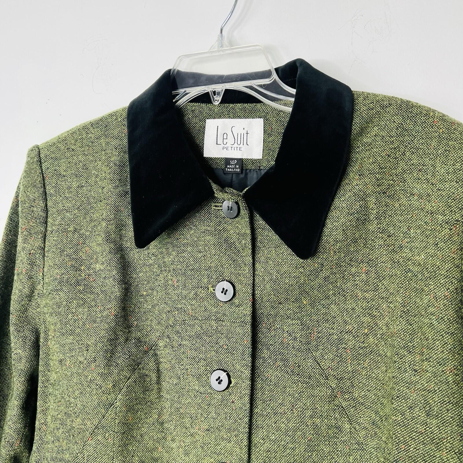 Le Suit Women Tweed Skirt Suit Size 14P Green Velvet Collar Lined Cocktail 2PC