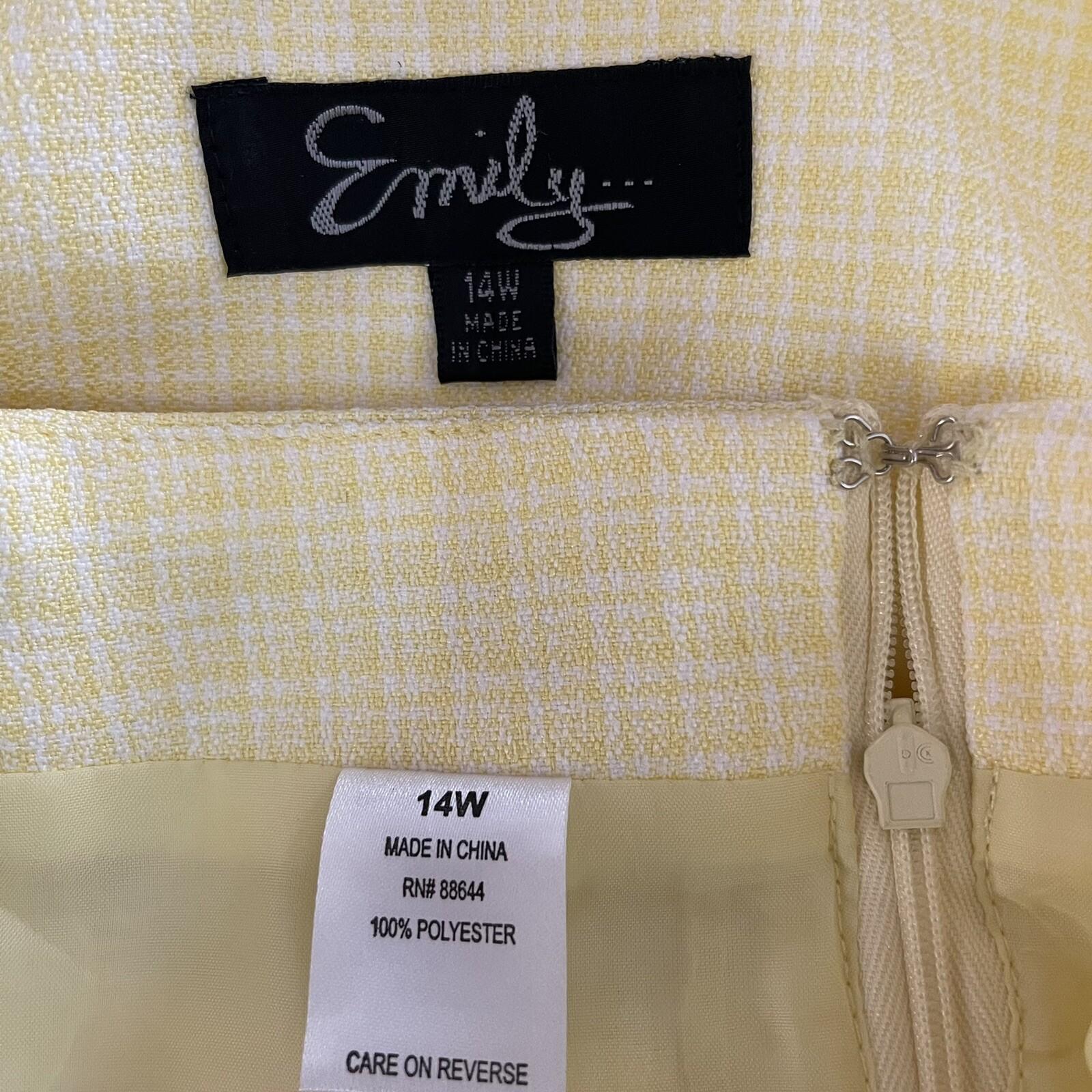 EMILY Women 2PC Soft Yellow Polyester Lined Collarless Skirt Suit Size 14W
