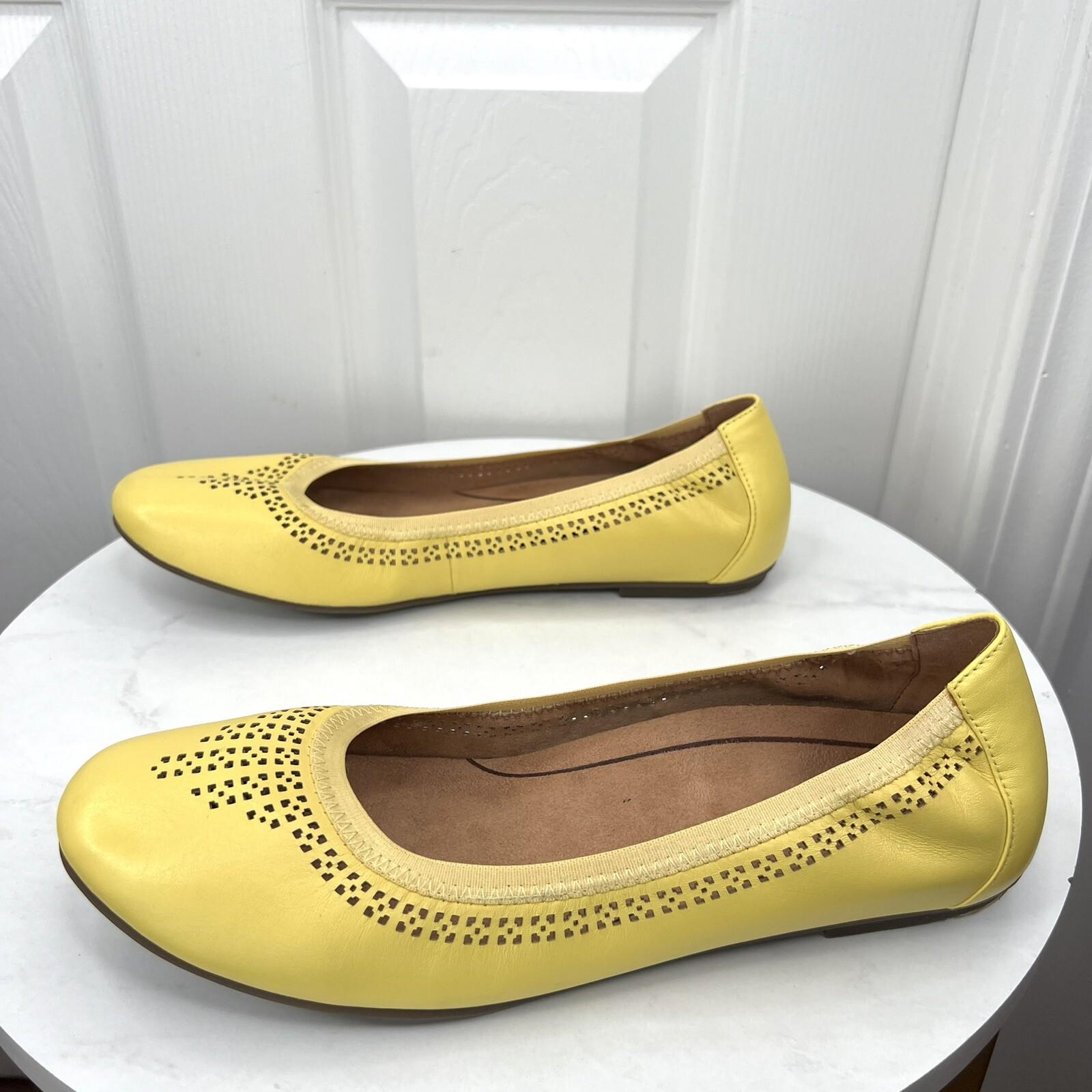 Vionic Leather Ballet Flats Shoes Size 10M Buttercup Perforated Whisper Slip On