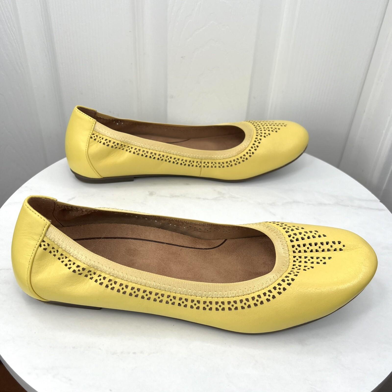 Vionic Leather Ballet Flats Shoes Size 10M Buttercup Perforated Whisper Slip On