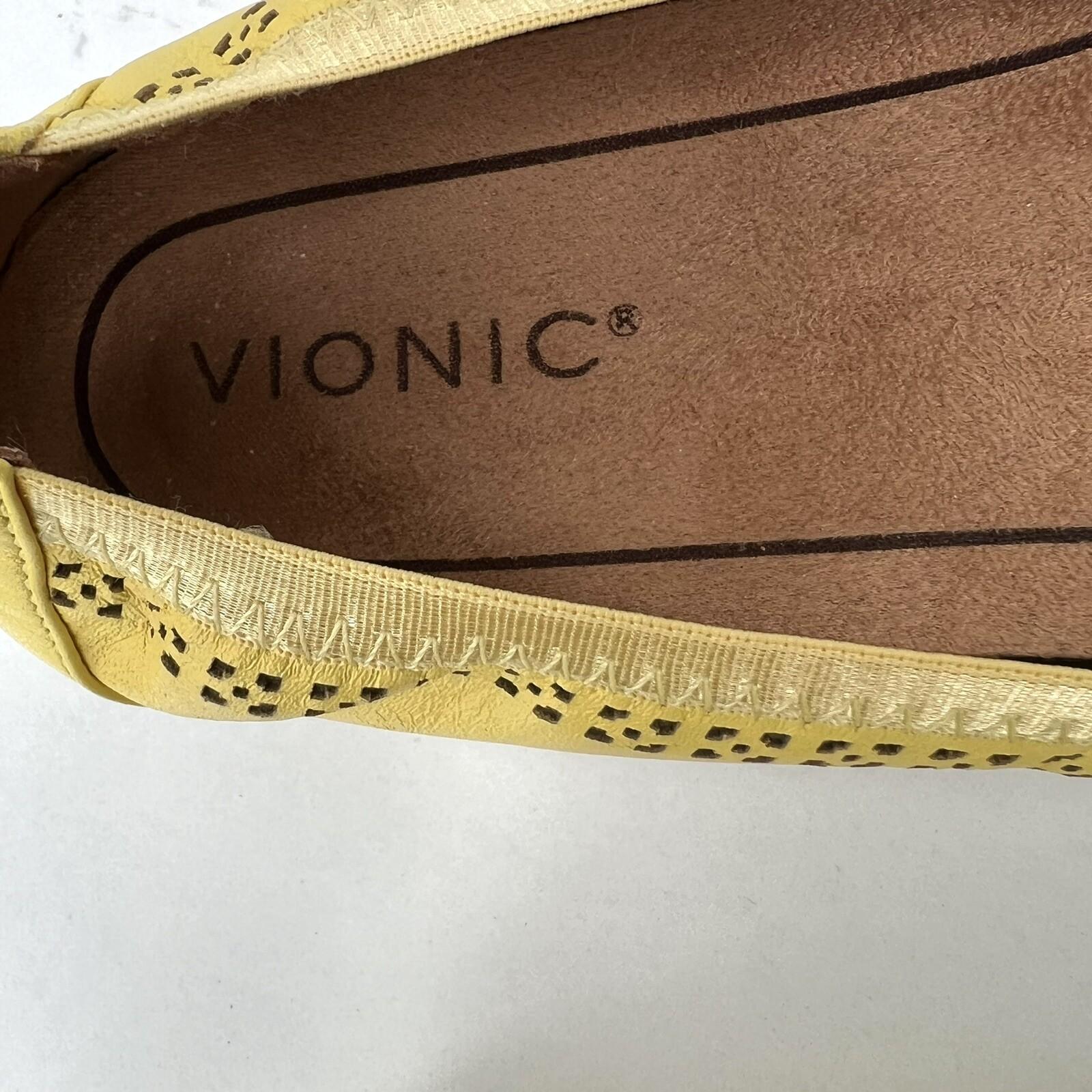 Vionic Leather Ballet Flats Shoes Size 10M Buttercup Perforated Whisper Slip On