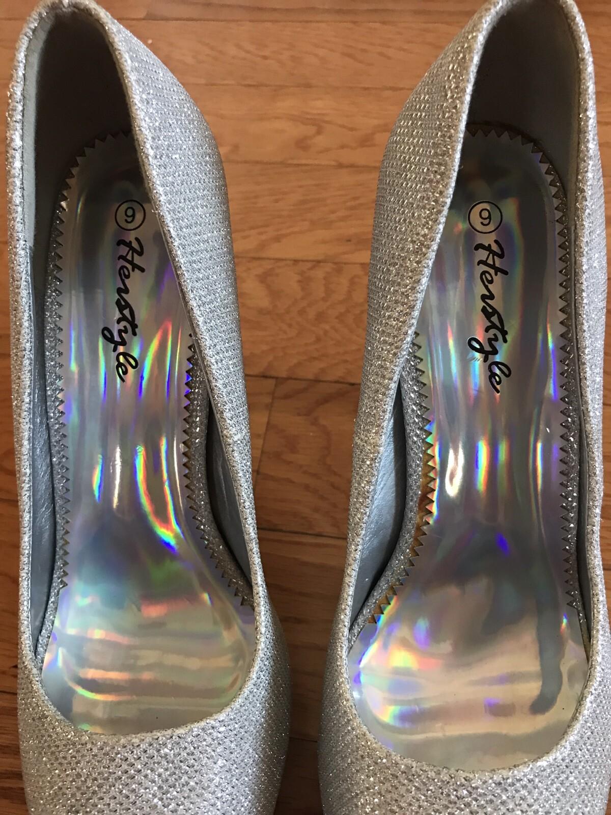 Her style Peep Toe Silver Pumps Size 9