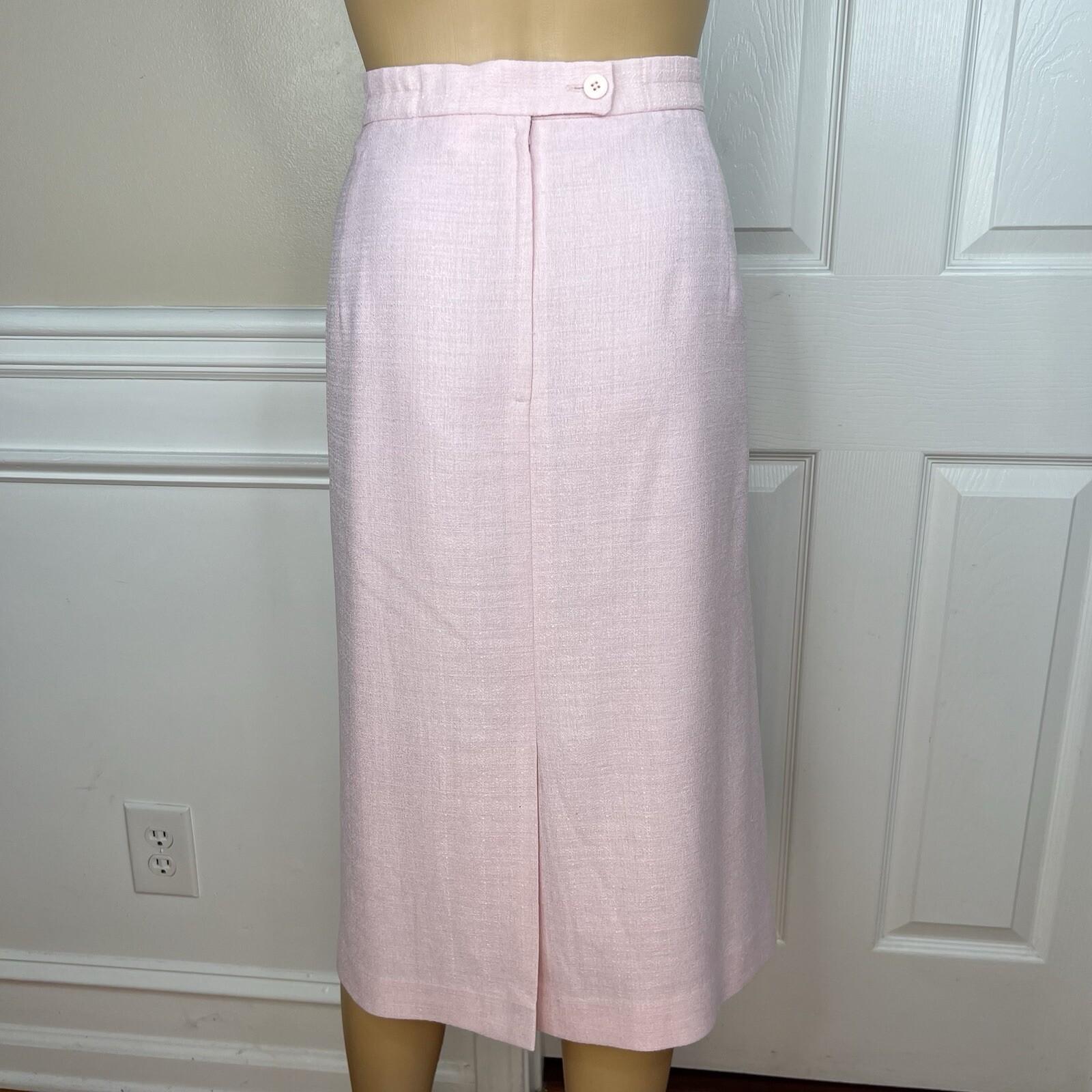 Le Suit Women Polyester Skirt Suit 22W Pink Stand Up Collar Short Sleeves 2PC