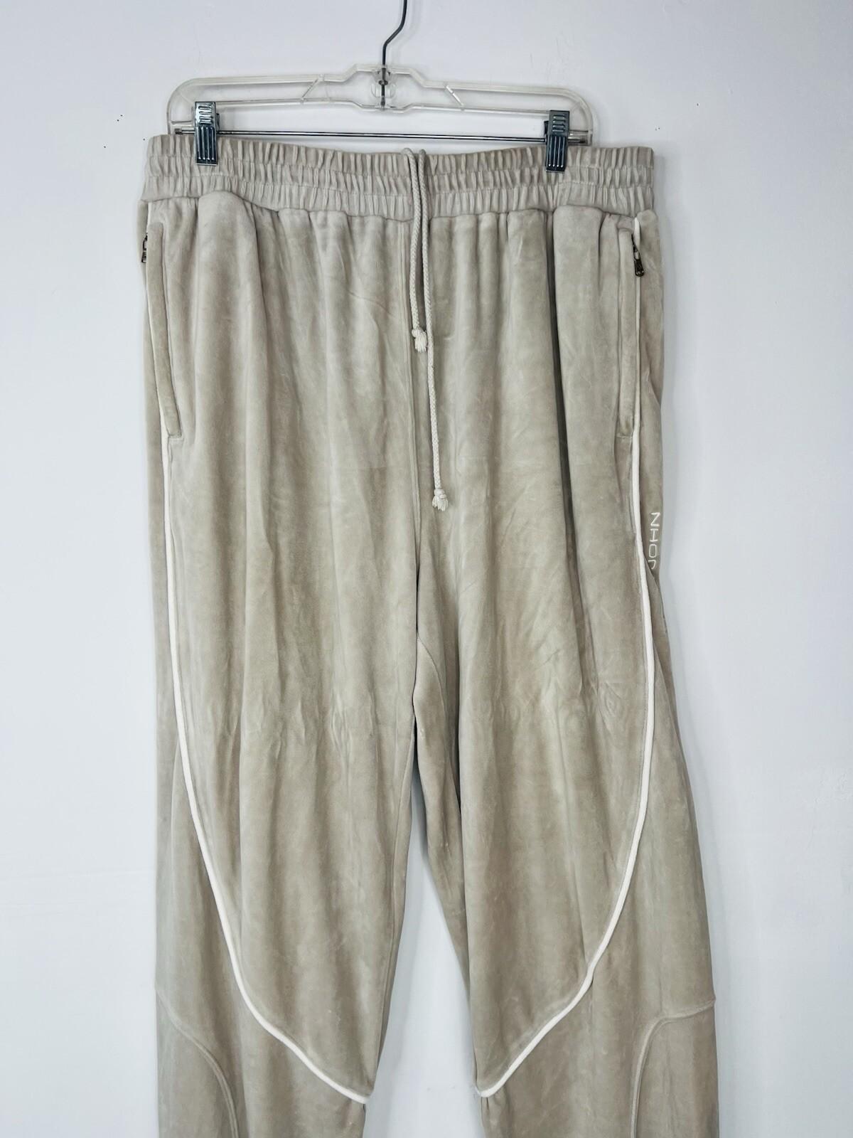 10-4078.jpg Sean John Men Vtg Velour Track Jogger XL Pants Beige Athleisure Sportswear Y2K
