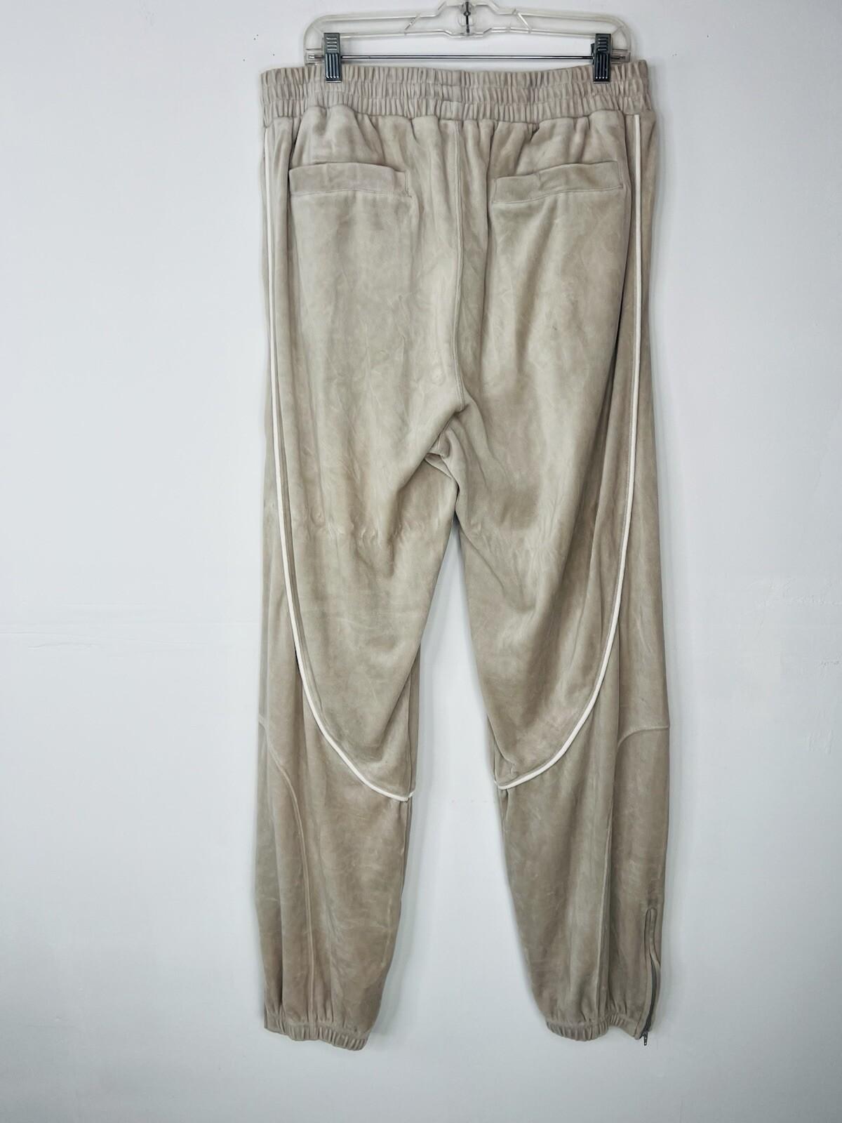 10-4079.jpg Sean John Men Vtg Velour Track Jogger XL Pants Beige Athleisure Sportswear Y2K