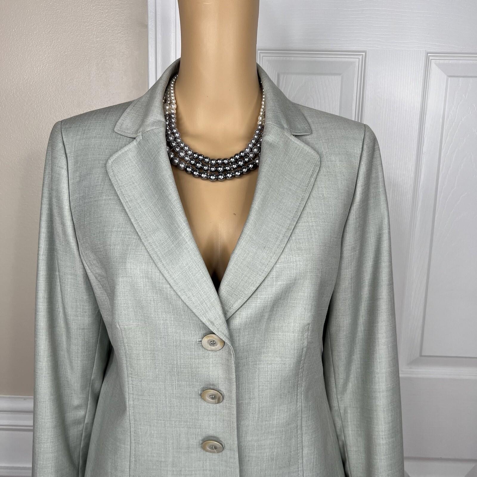 Kasper Women Polyester Rayon Skirt Suit 10P Light Gray Notch Collar Lined 2PC