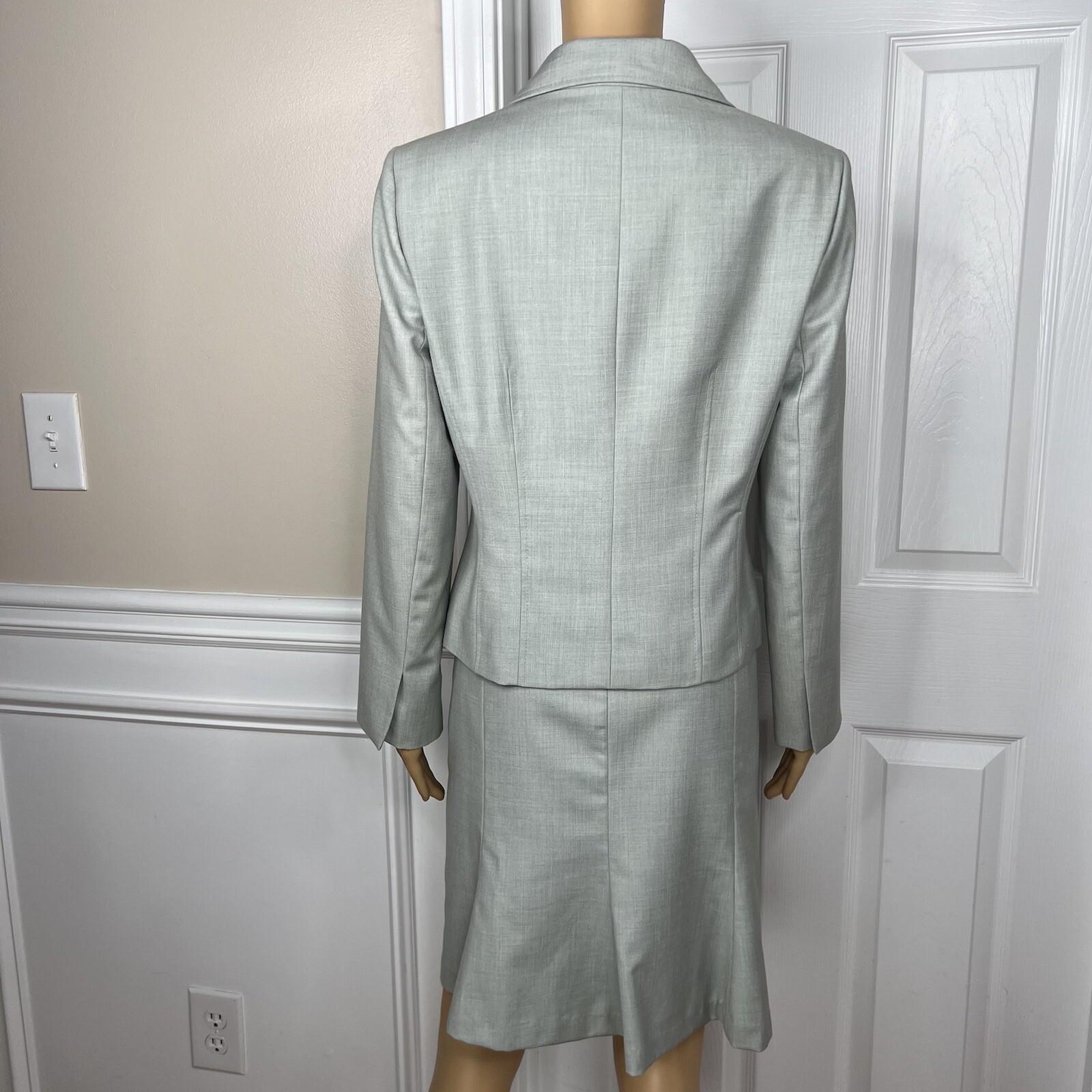 Kasper Women Polyester Rayon Skirt Suit 10P Light Gray Notch Collar Lined 2PC