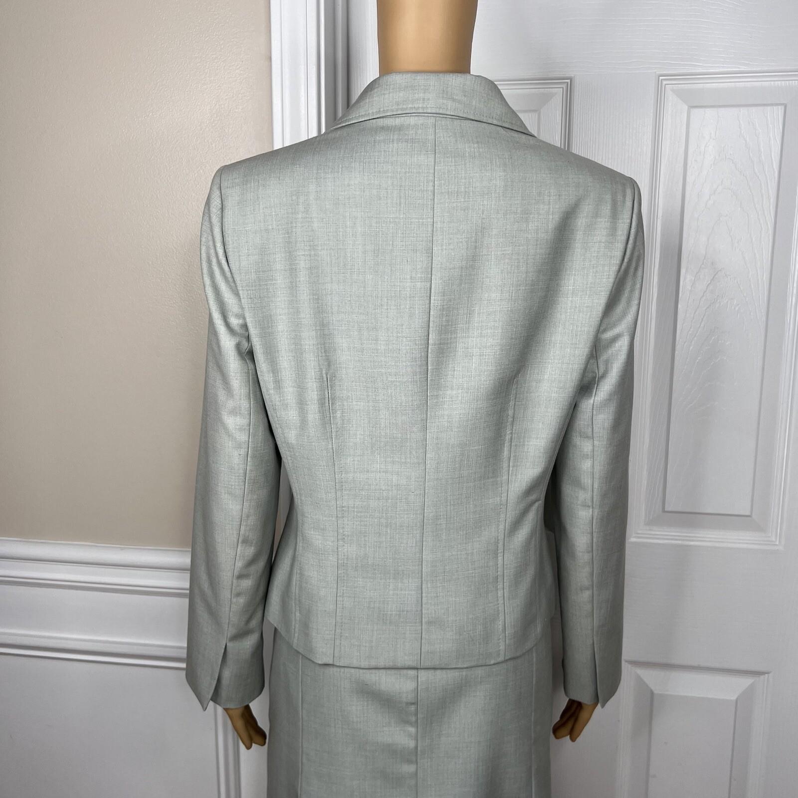 Kasper Women Polyester Rayon Skirt Suit 10P Light Gray Notch Collar Lined 2PC