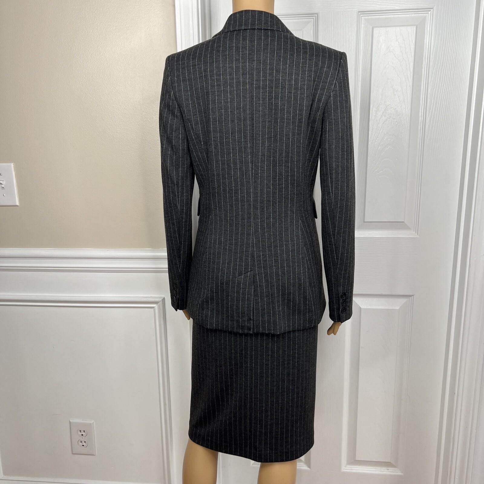 Tommy Hilfiger Rayon Polyester Spandex Skirt 4 Suit 2 Gray Striped 2PC New