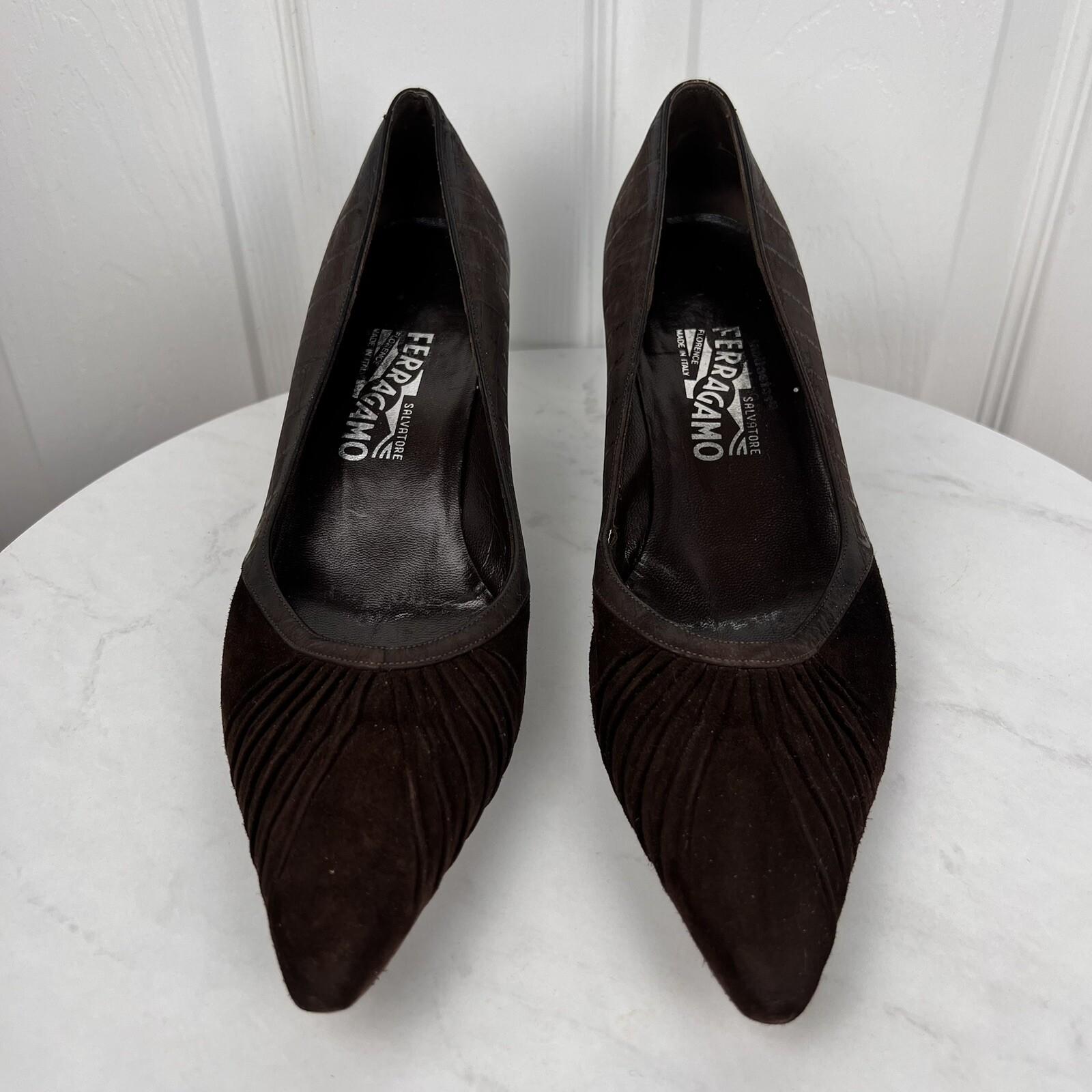 SALVATORE FERRAGAMO Vintage Women Brown Leather Crocodile Velvet Pumps Size 9.5A