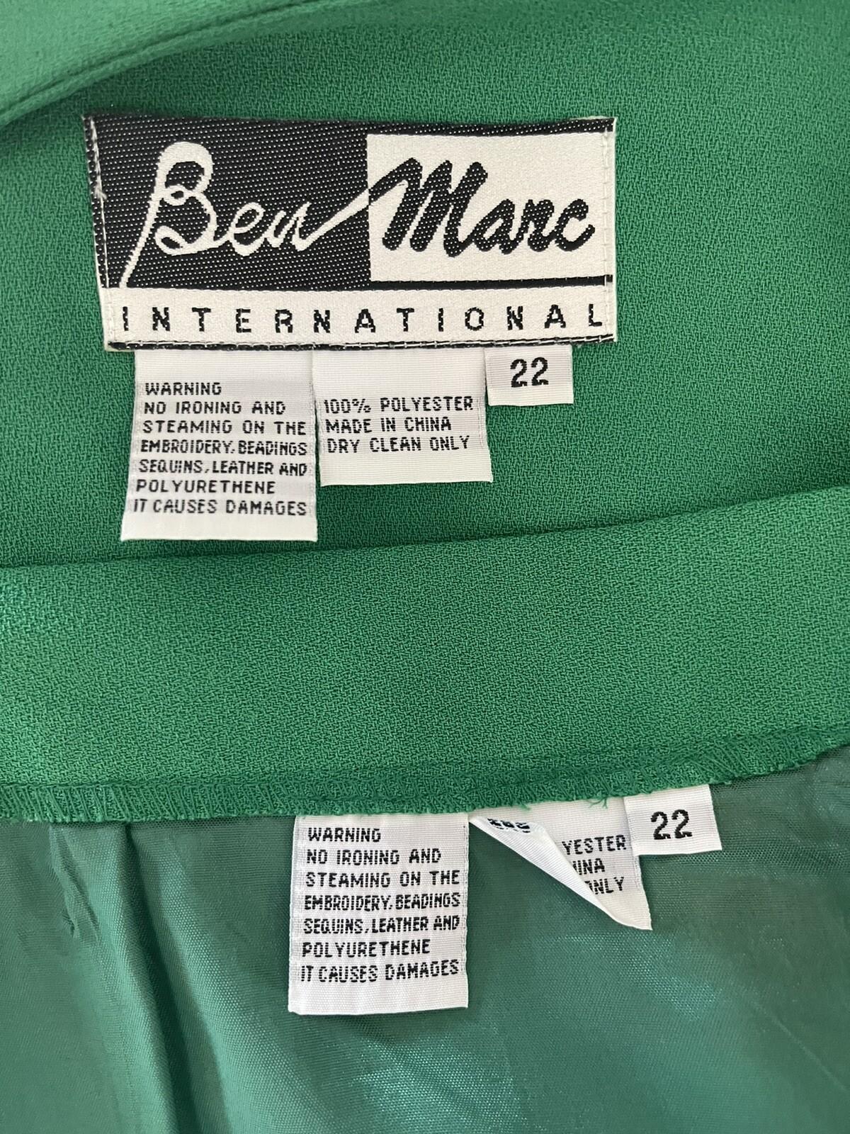 BEN MARC INTERNNATIONAL 2PC Green Beaded Polyester Open Front Skirt Suit Size 22