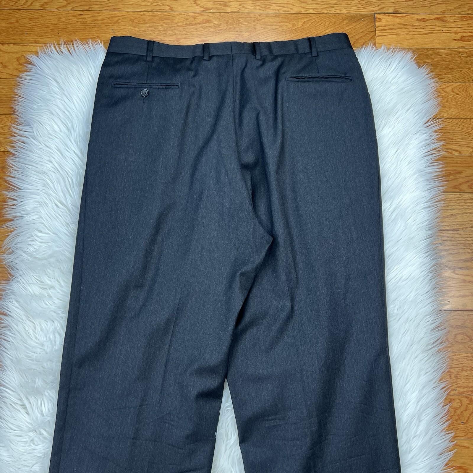 JoS A Bank Men Wool Suit 46 Pants 40x32 Charcoal Notch Lapel One Vent Career 2PC