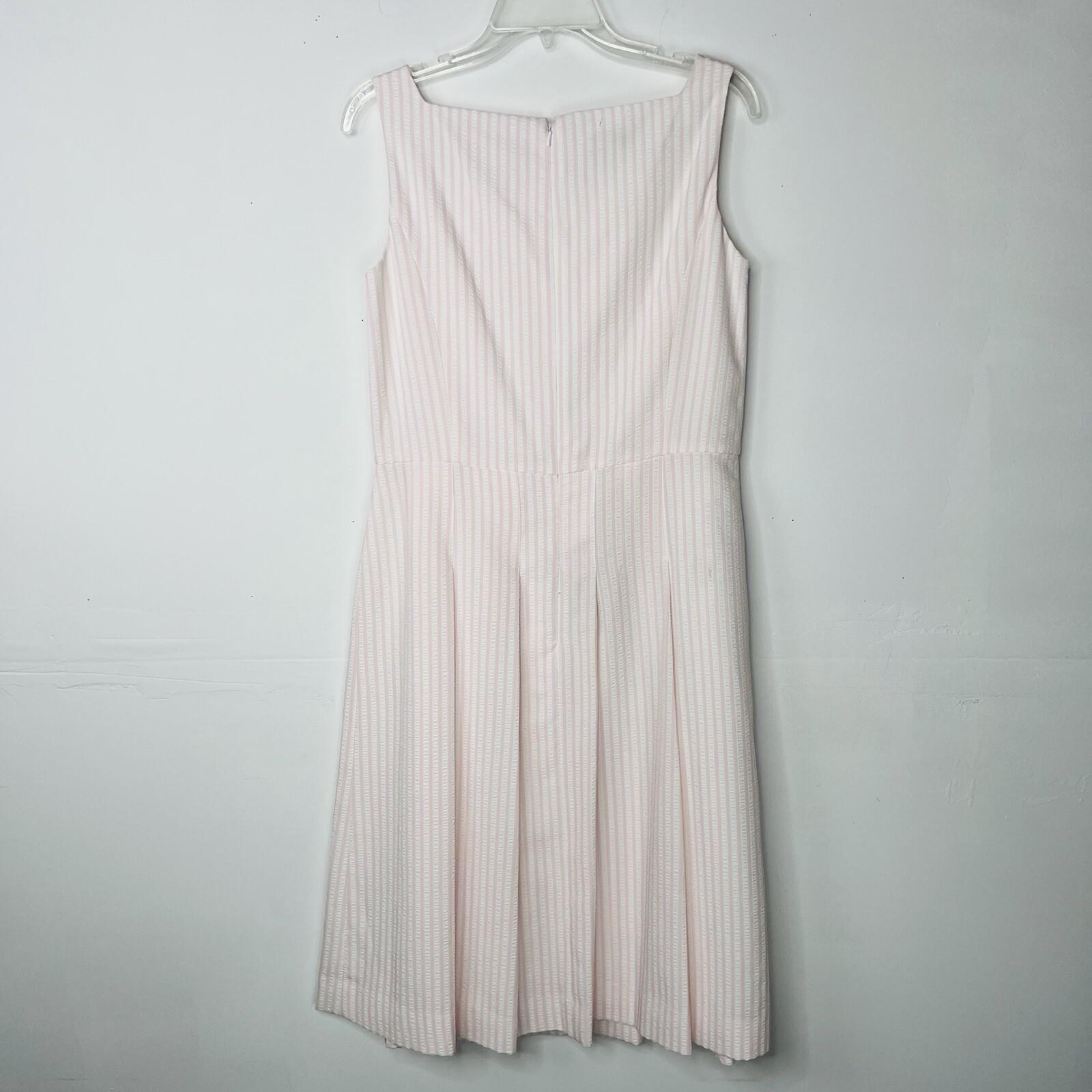 10-4425.jpg Talbots Dress Suit Size 8 White Rose Seersucker Lined Pleated Flare Cocktail