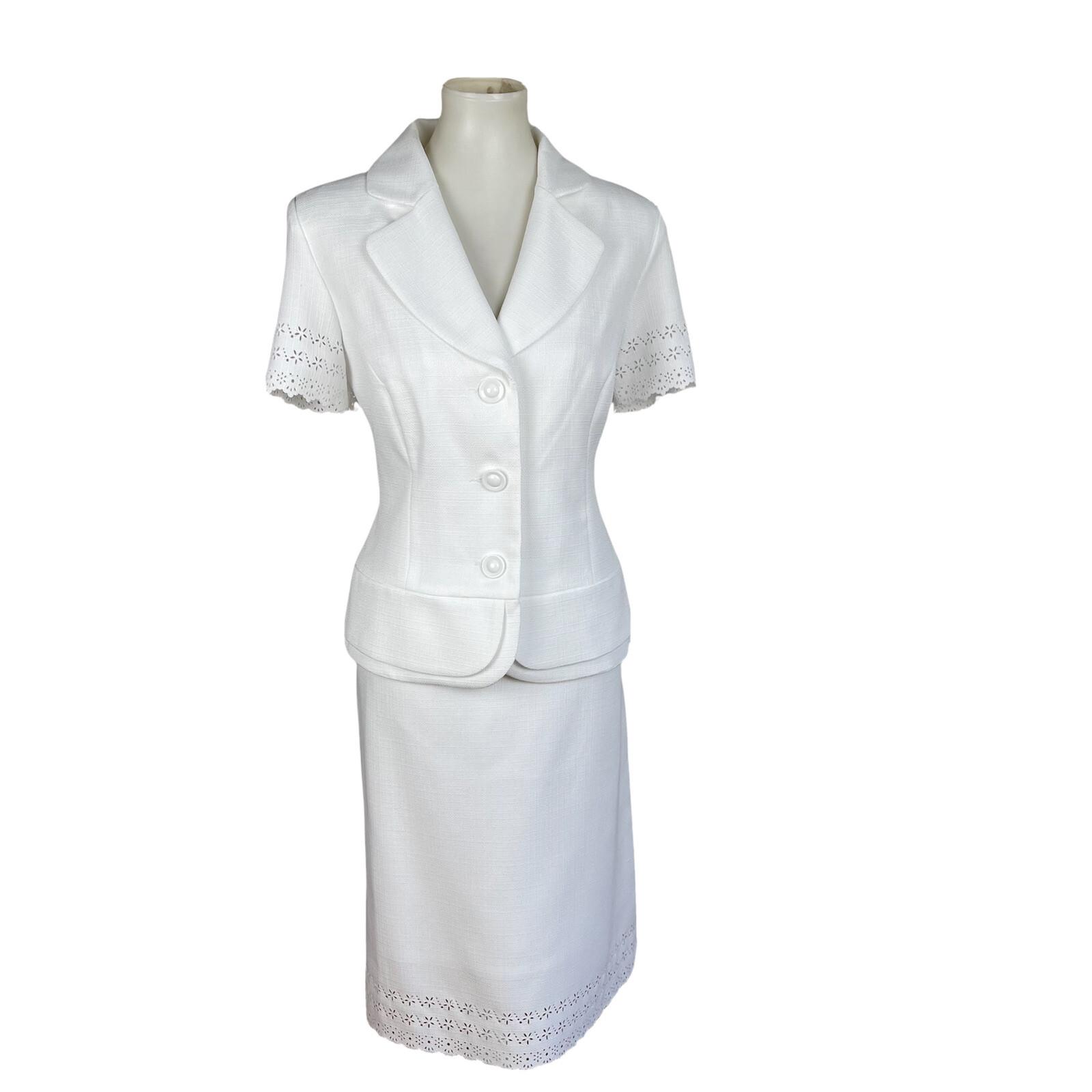 New DANILLO Women 2PC White Polyester Lined Short Sleeves Skirt Suit Size 8