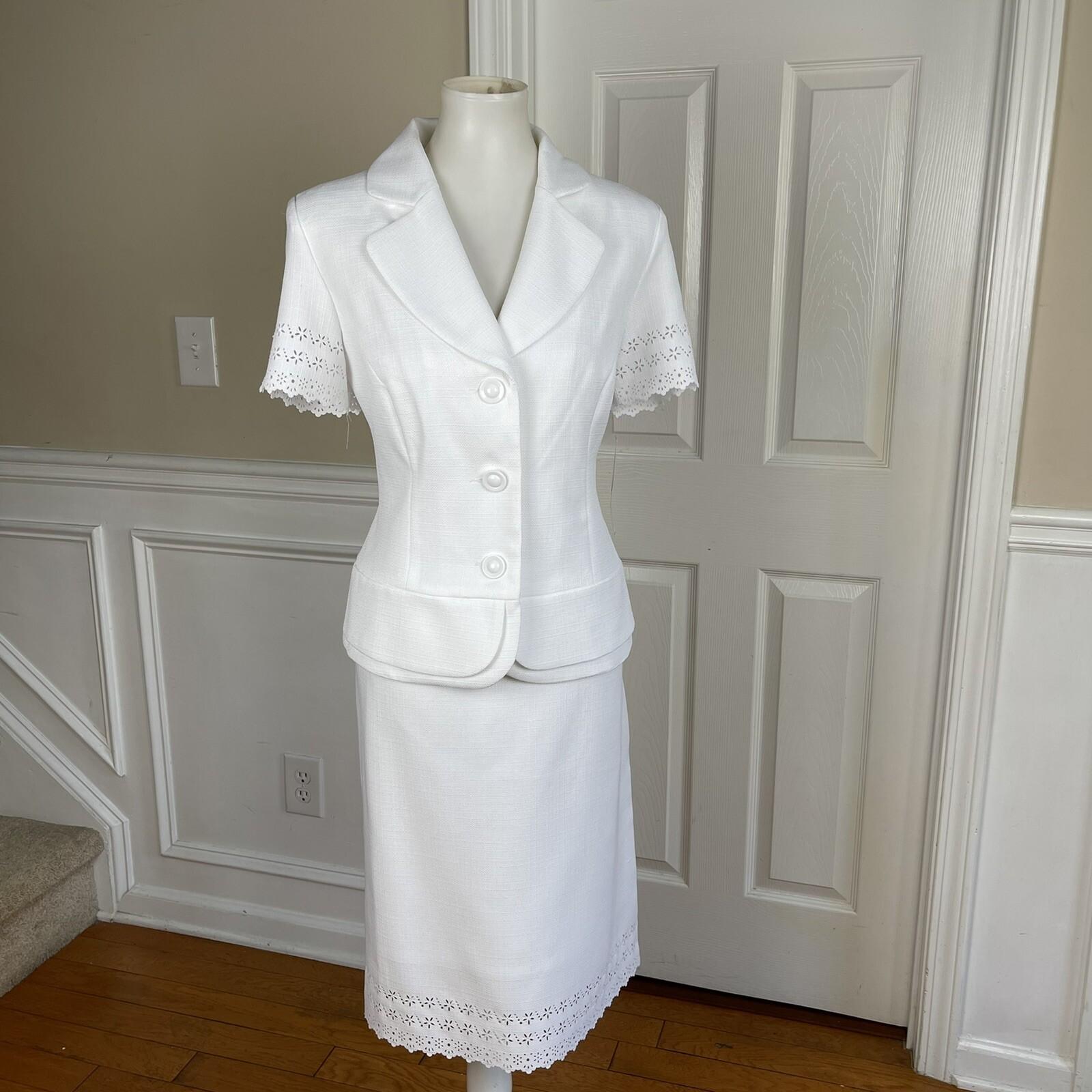 New DANILLO Women 2PC White Polyester Lined Short Sleeves Skirt Suit Size 8