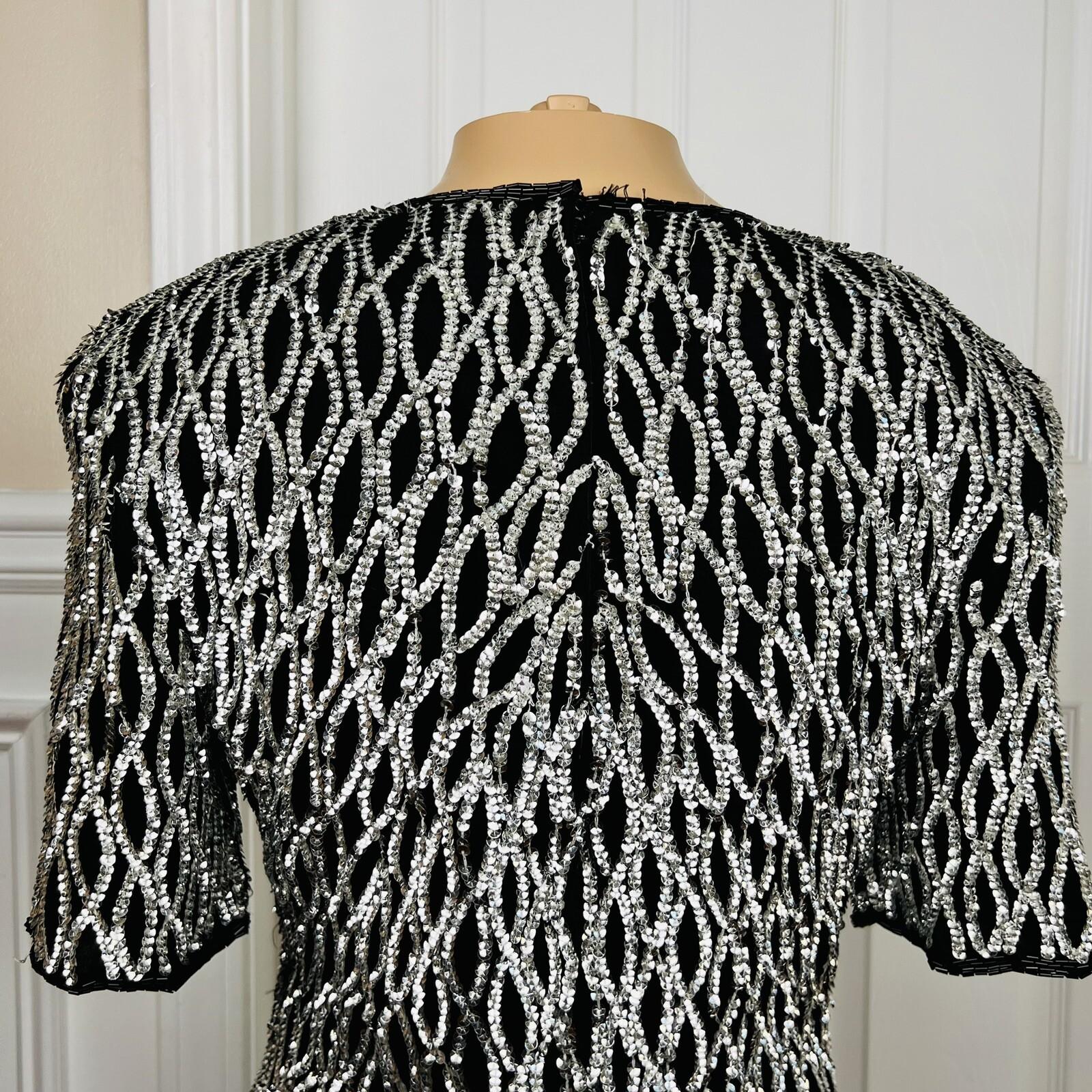 Stenay Women Silk Top Size L Silver Black Sequin Lined Short Sleeves Party