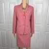 Kasper Women Polyester Skirt Suit Size 8P Coral 3 Button Lined Notch Collar 2PC