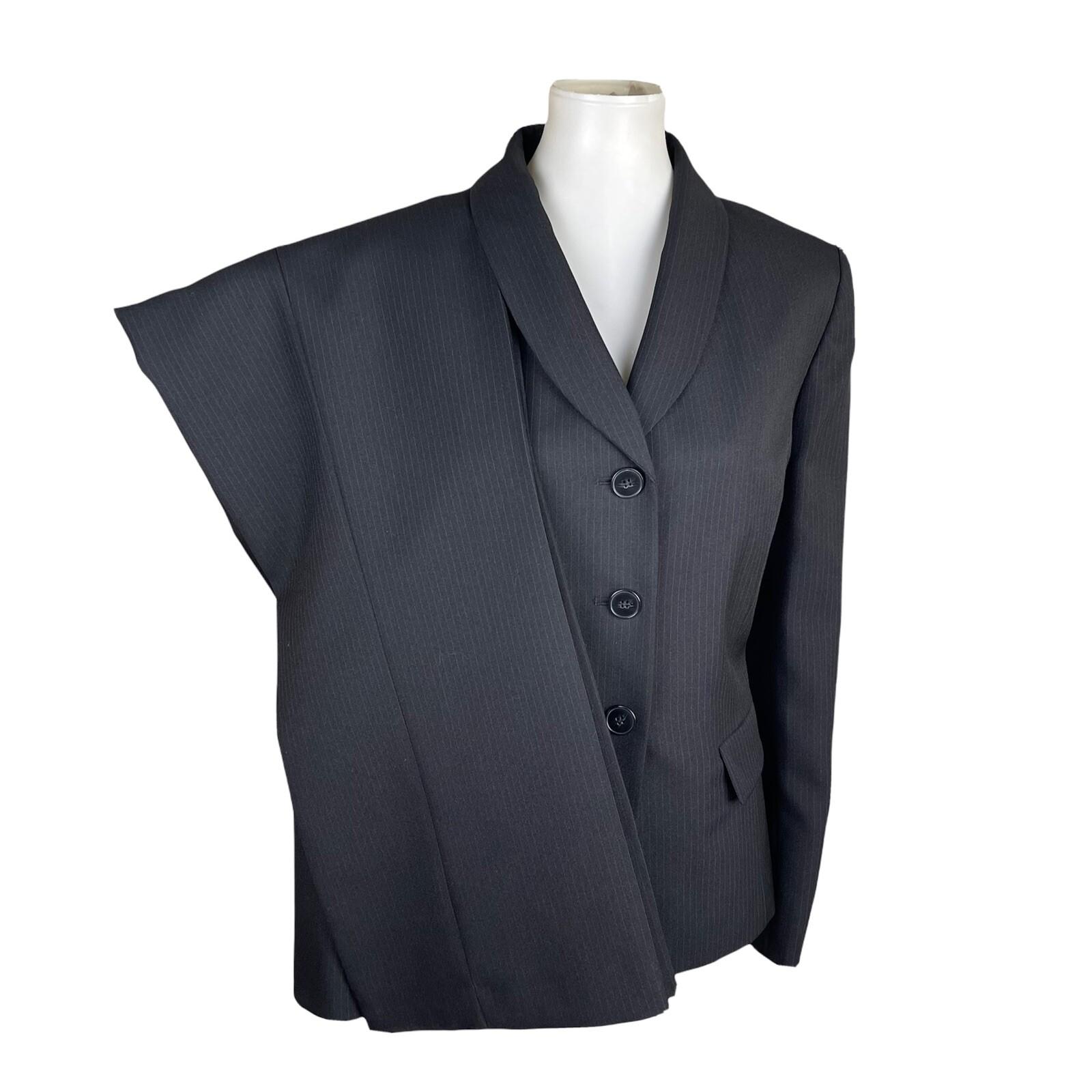 Le Suit Polyester Pant Suit Size 8P Black Striped Shawl Collar Faux pockets 2PC