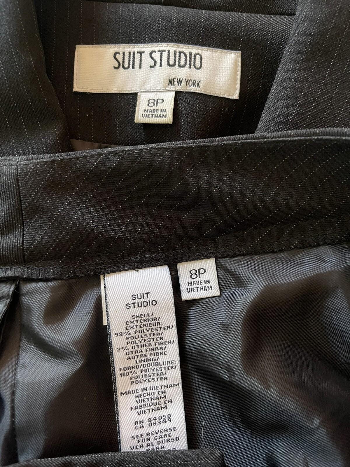 Le Suit Polyester Pant Suit Size 8P Black Striped Shawl Collar Faux pockets 2PC