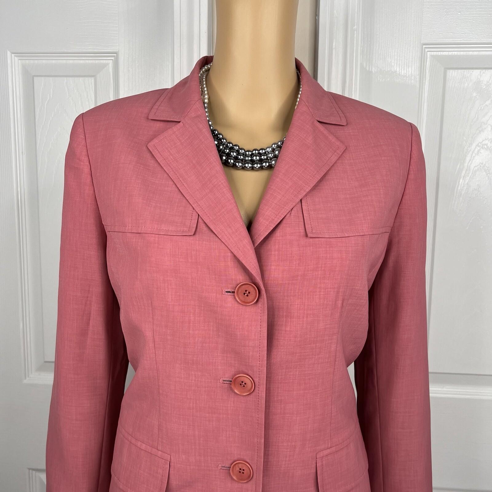 Kasper Women Polyester Skirt Suit Size 8P Coral 3 Button Lined Notch Collar 2PC