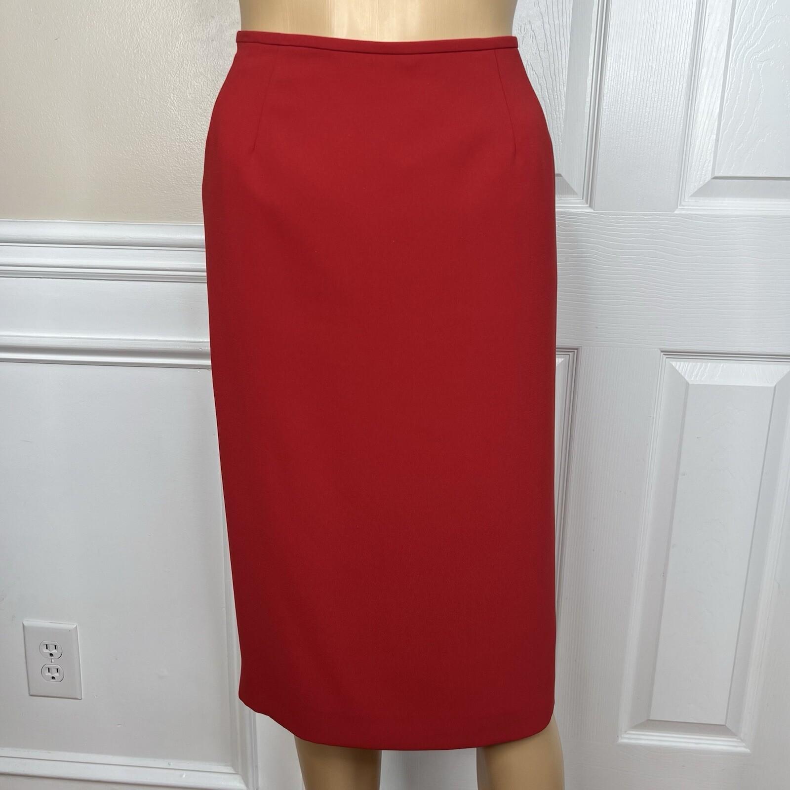 10-4918.jpg Le Suit Women Polyester Skirt Suit Size 10 Red Lined Notch Collar Cocktail 2PC