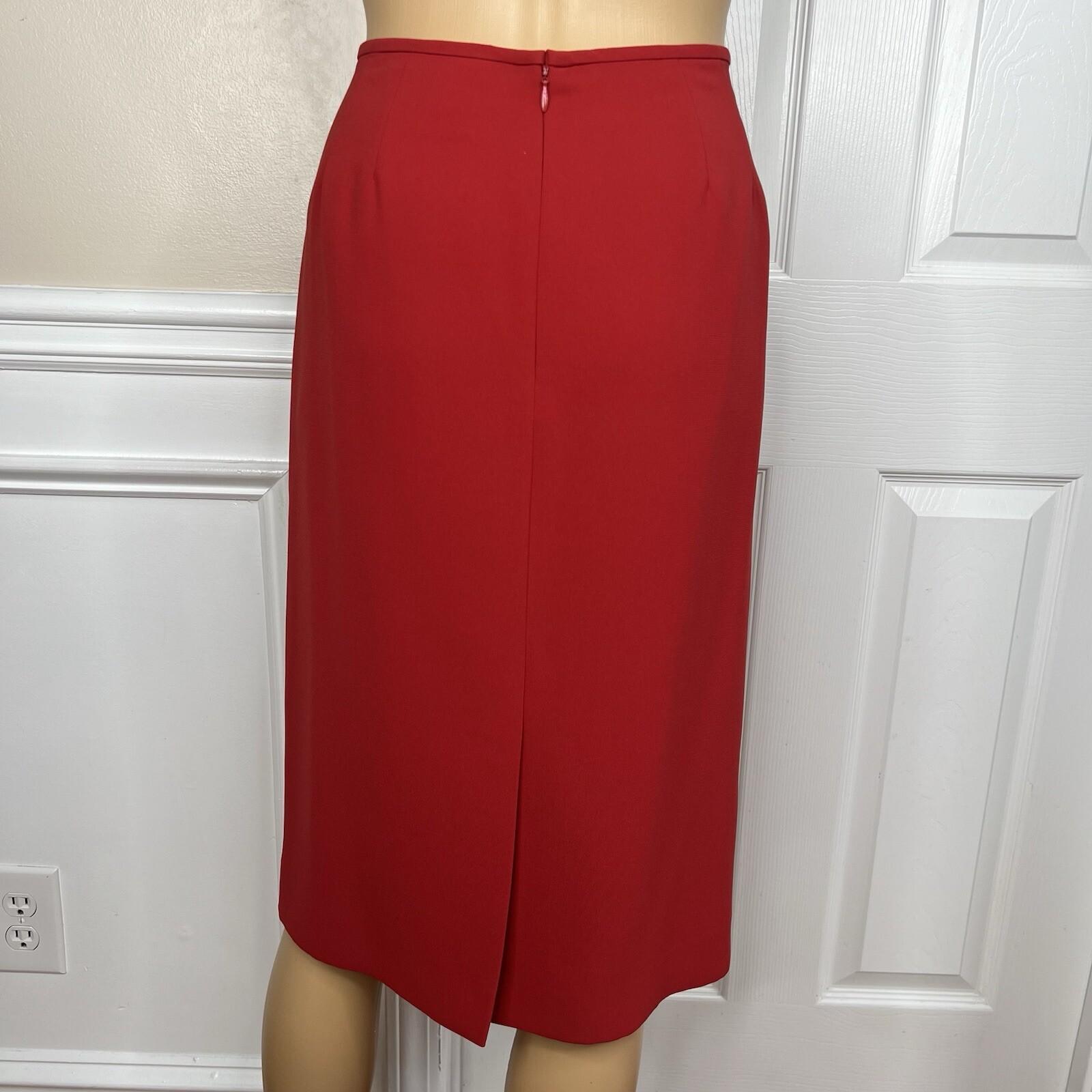 10-4919.jpg Le Suit Women Polyester Skirt Suit Size 10 Red Lined Notch Collar Cocktail 2PC