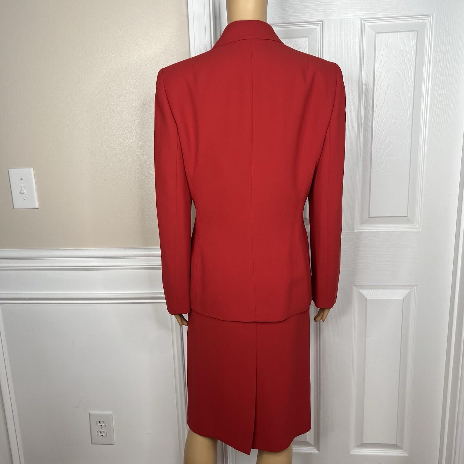 10-4920.jpg Le Suit Women Polyester Skirt Suit Size 10 Red Lined Notch Collar Cocktail 2PC