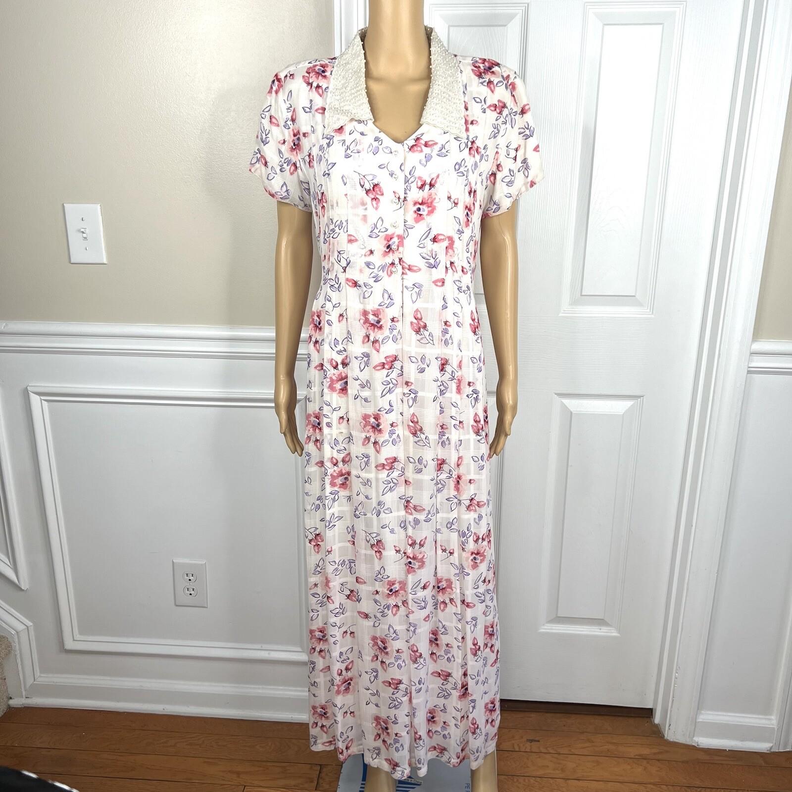 10-4978.jpg Sarah Elizabeth Vintage Rayon Dress Size 12 Floral Beaded Belted Pleated Lined