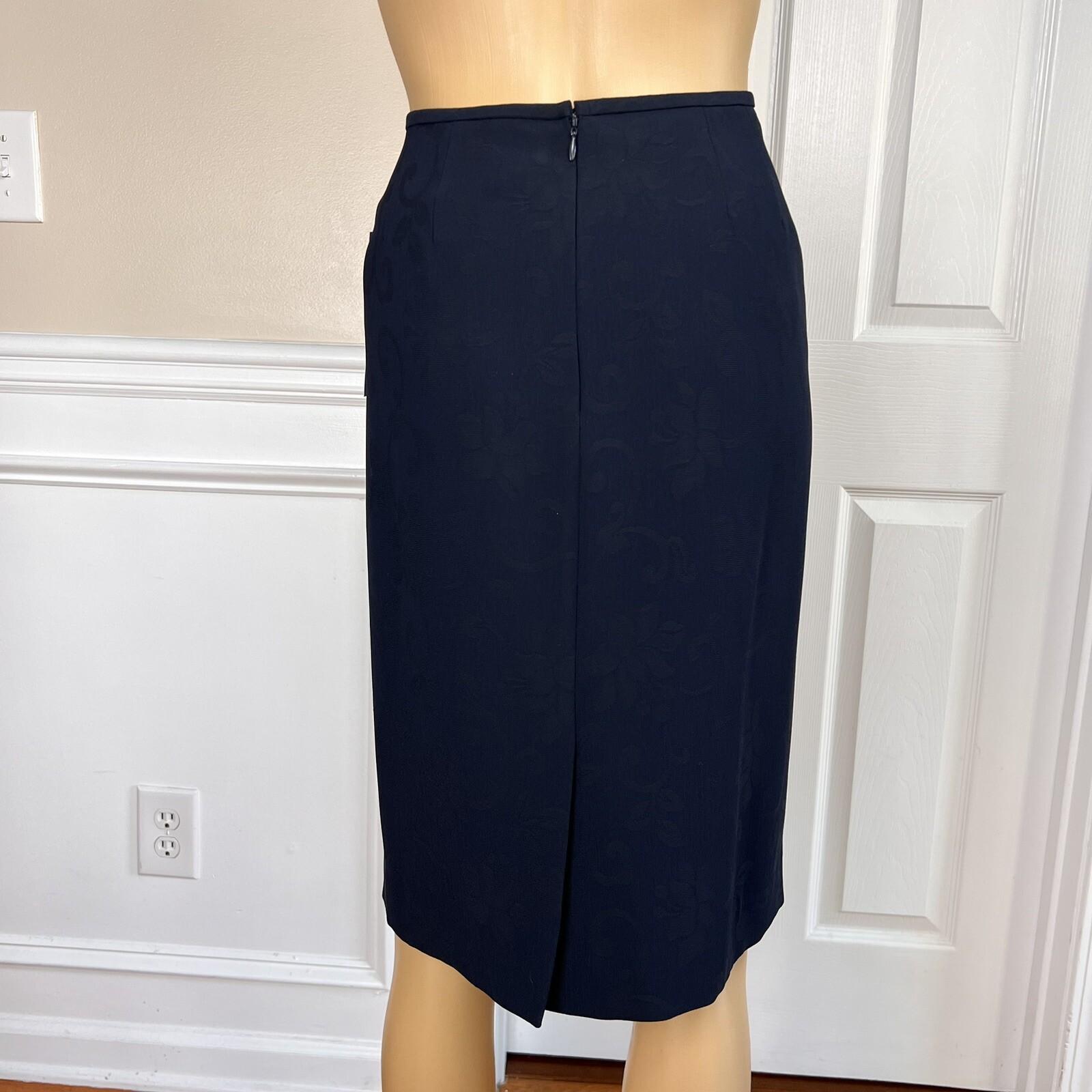 Le Suit Polyester Skirt Suit Size 10P Navy Blue Floral Stand Up Collar 2PC New