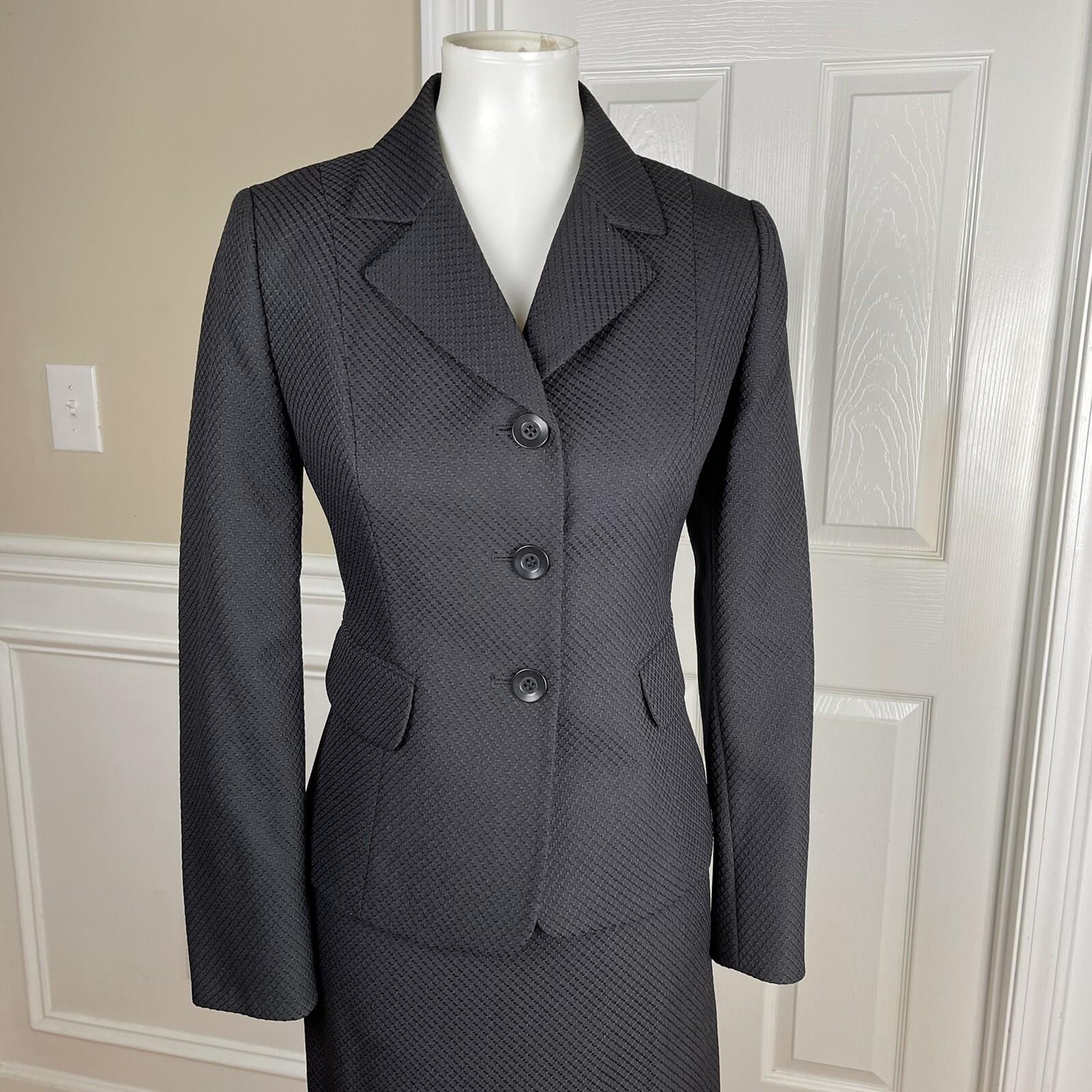 SUIT STUDIO Women 2PC Black Polyester Single breasted Skirt Suit Size 4P