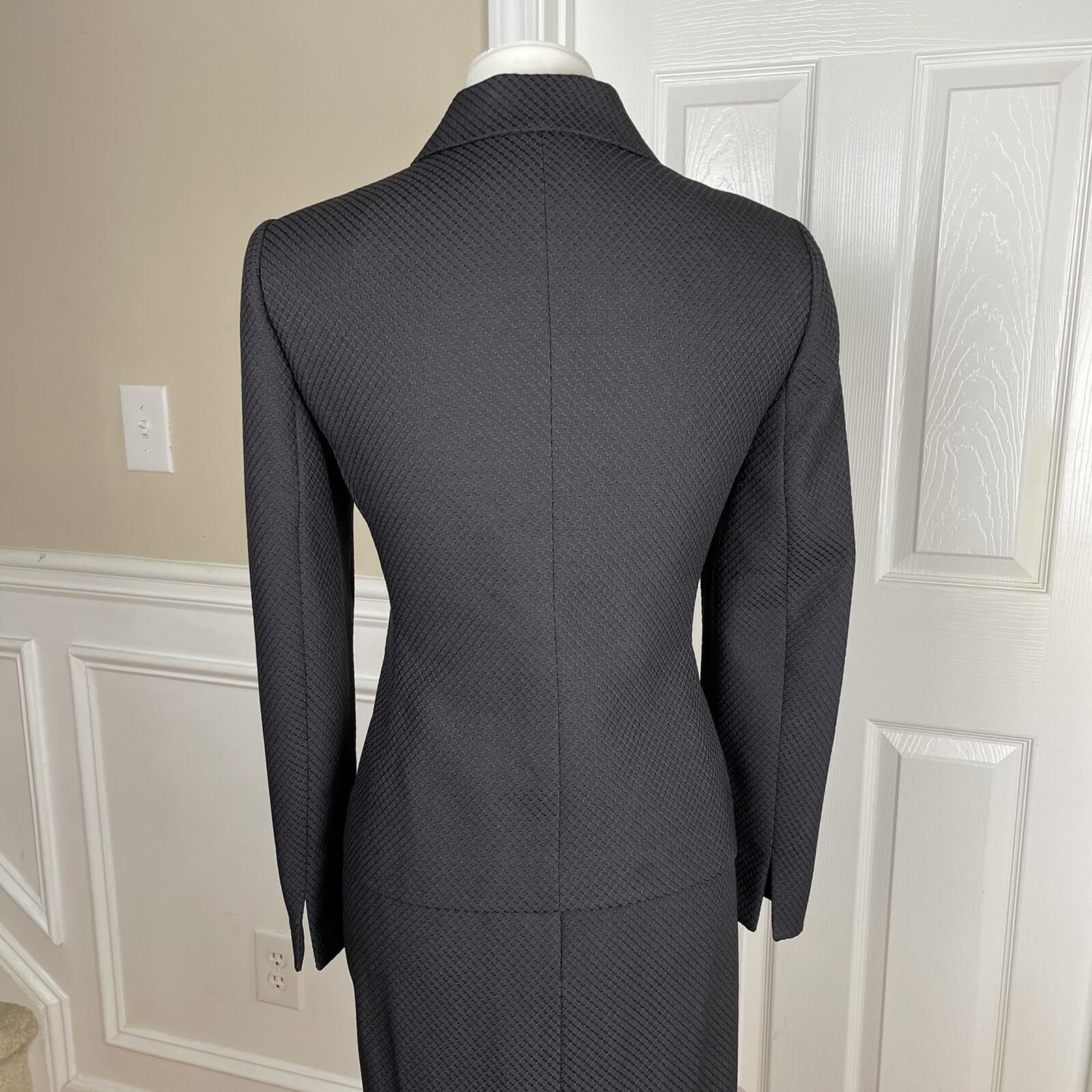 SUIT STUDIO Women 2PC Black Polyester Single breasted Skirt Suit Size 4P
