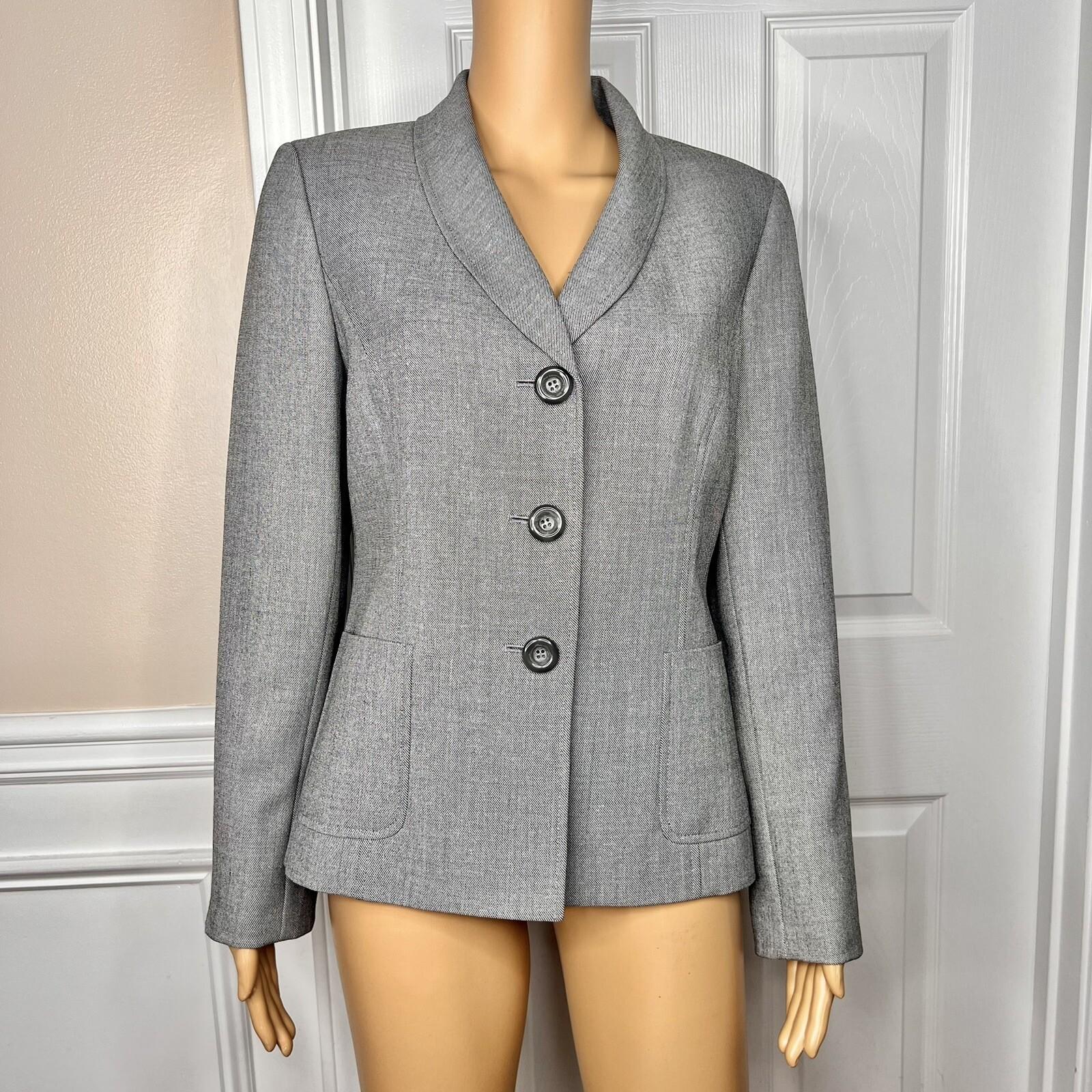 Le Suit Women Polyester Pant Suit Size 8 Light Gray Pockets Shawl Collar 2PC