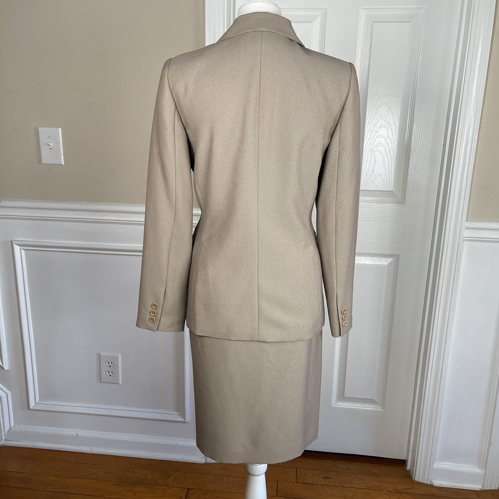 ALFANI 2PC Brown Polyester Rayon Mismatch Wrap Skirt (Size 8) Suit (Size 4)