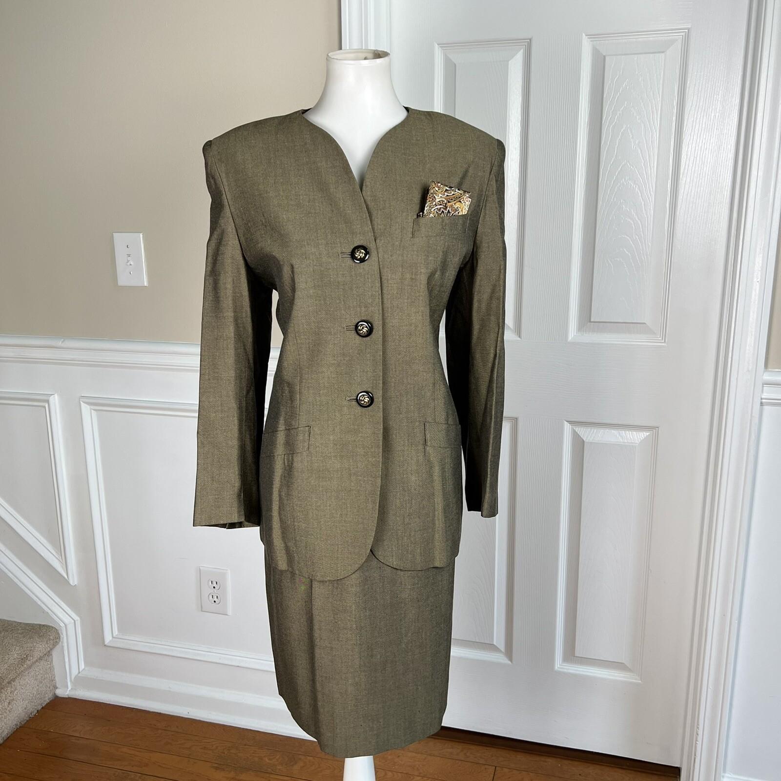 KASPER Vintage Women 2PC Pickle Rayon Lined Collarless Skirt Suit Size 12P
