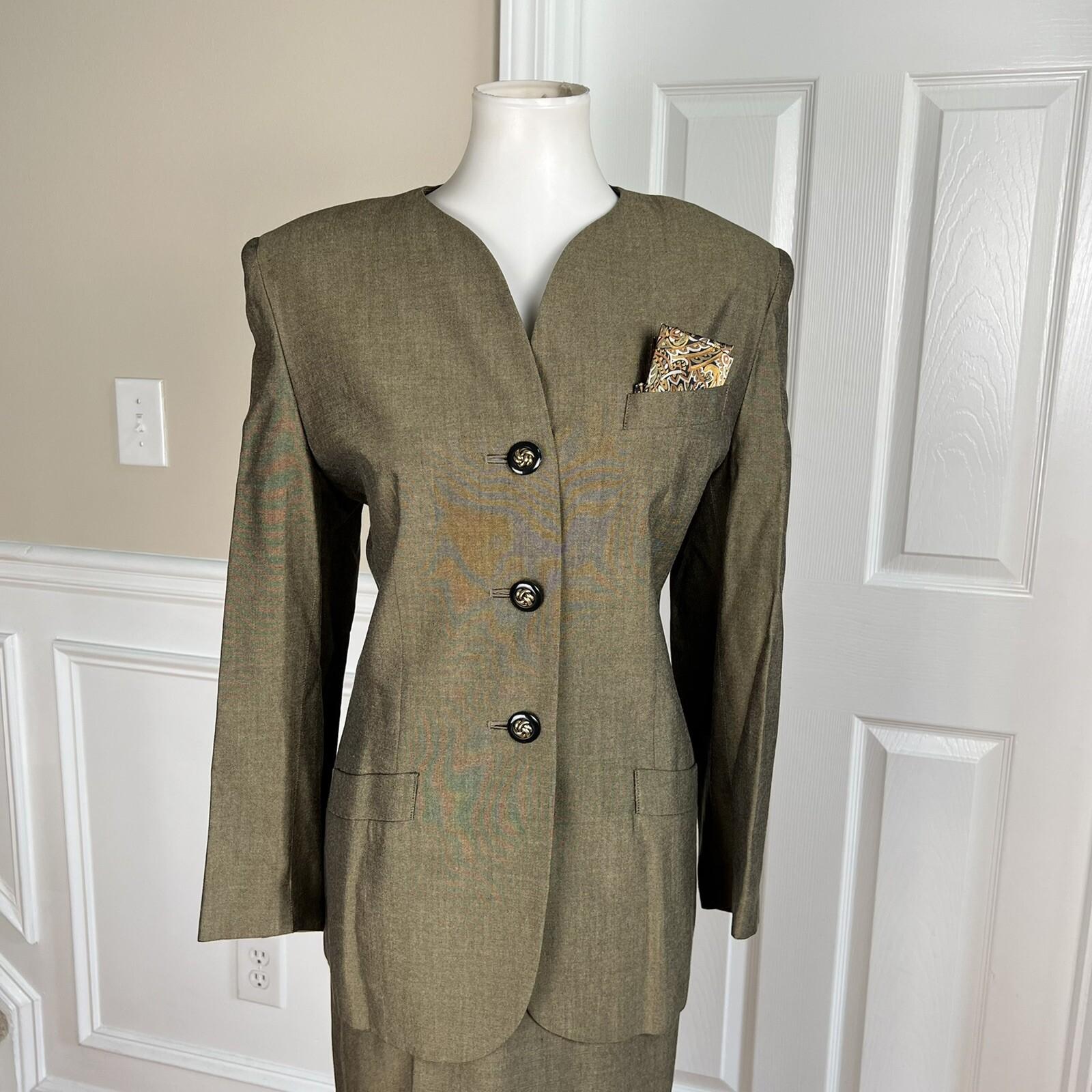 KASPER Vintage Women 2PC Pickle Rayon Lined Collarless Skirt Suit Size 12P