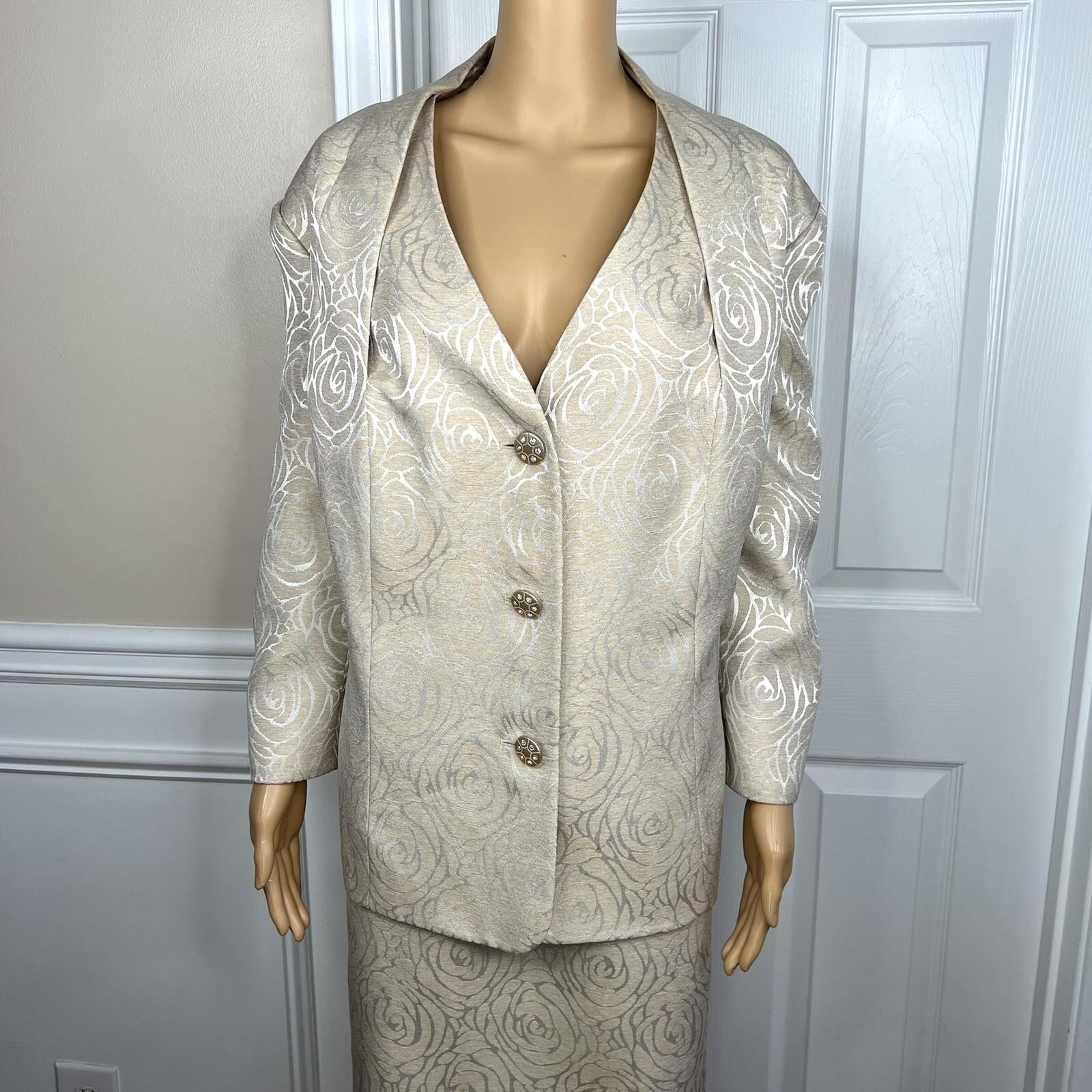 KASPER Polyester Skirt Suit Size 20W Stand Up Collar Beige Silver Cocktail 2PC