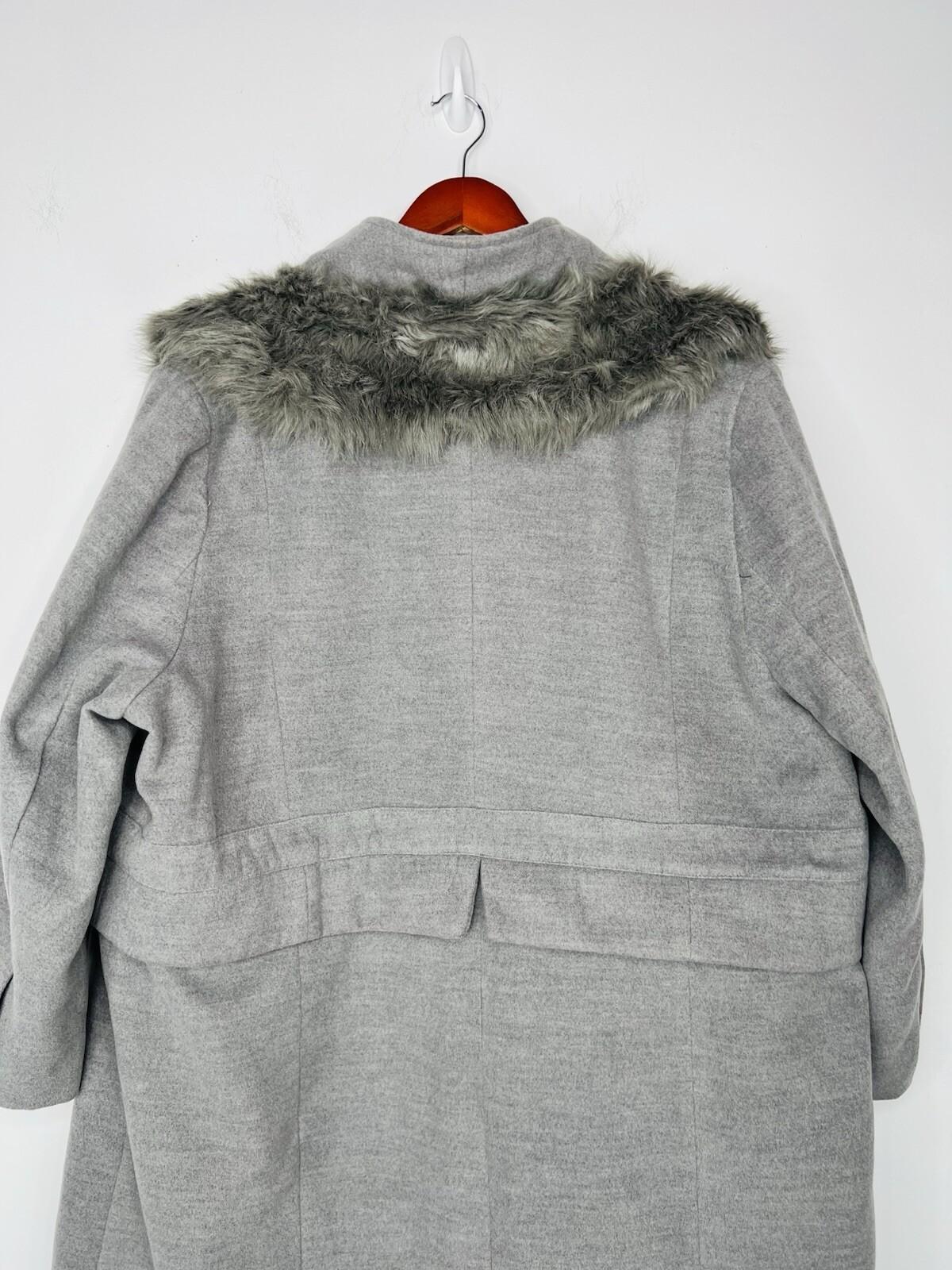 Roaman's Women Tweed Coat Size 28W Light Gray Faux Fur Collar Warm Cozy Maxi
