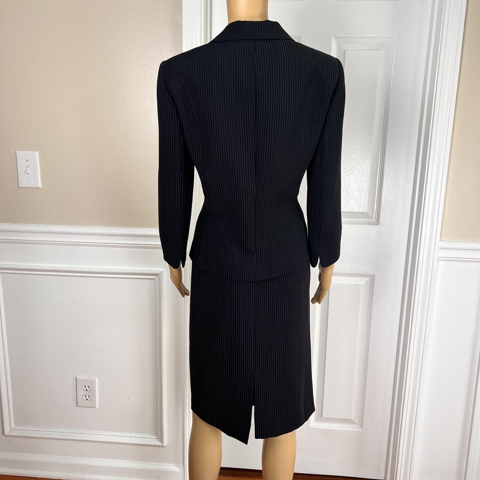 TAHARI ASL Polyester Rayon Skirt Suit Size 8 Black Striped  Notch Collar 2PC
