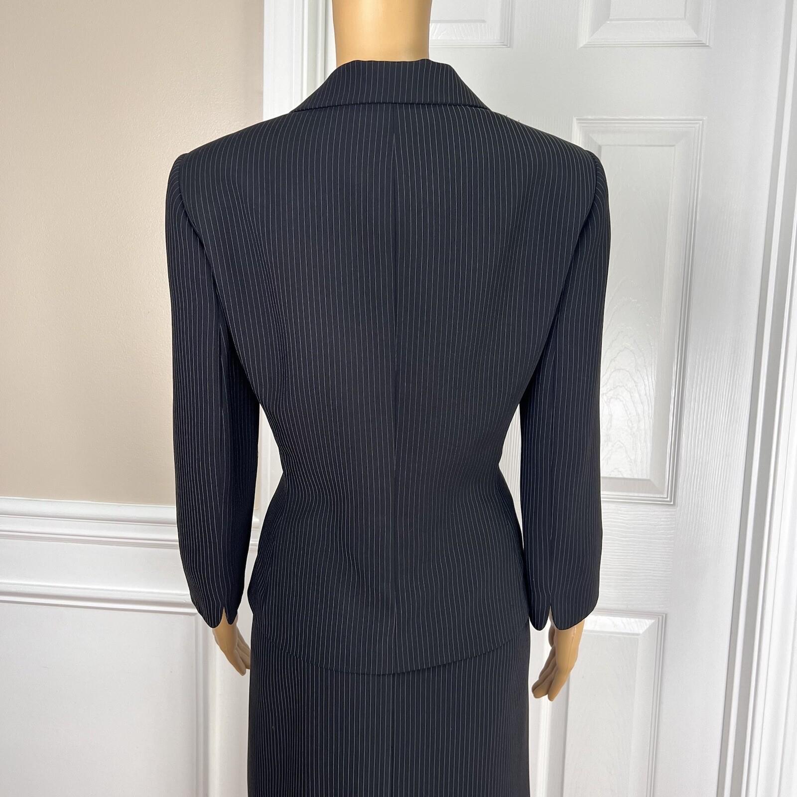 TAHARI ASL Polyester Rayon Skirt Suit Size 8 Black Striped  Notch Collar 2PC