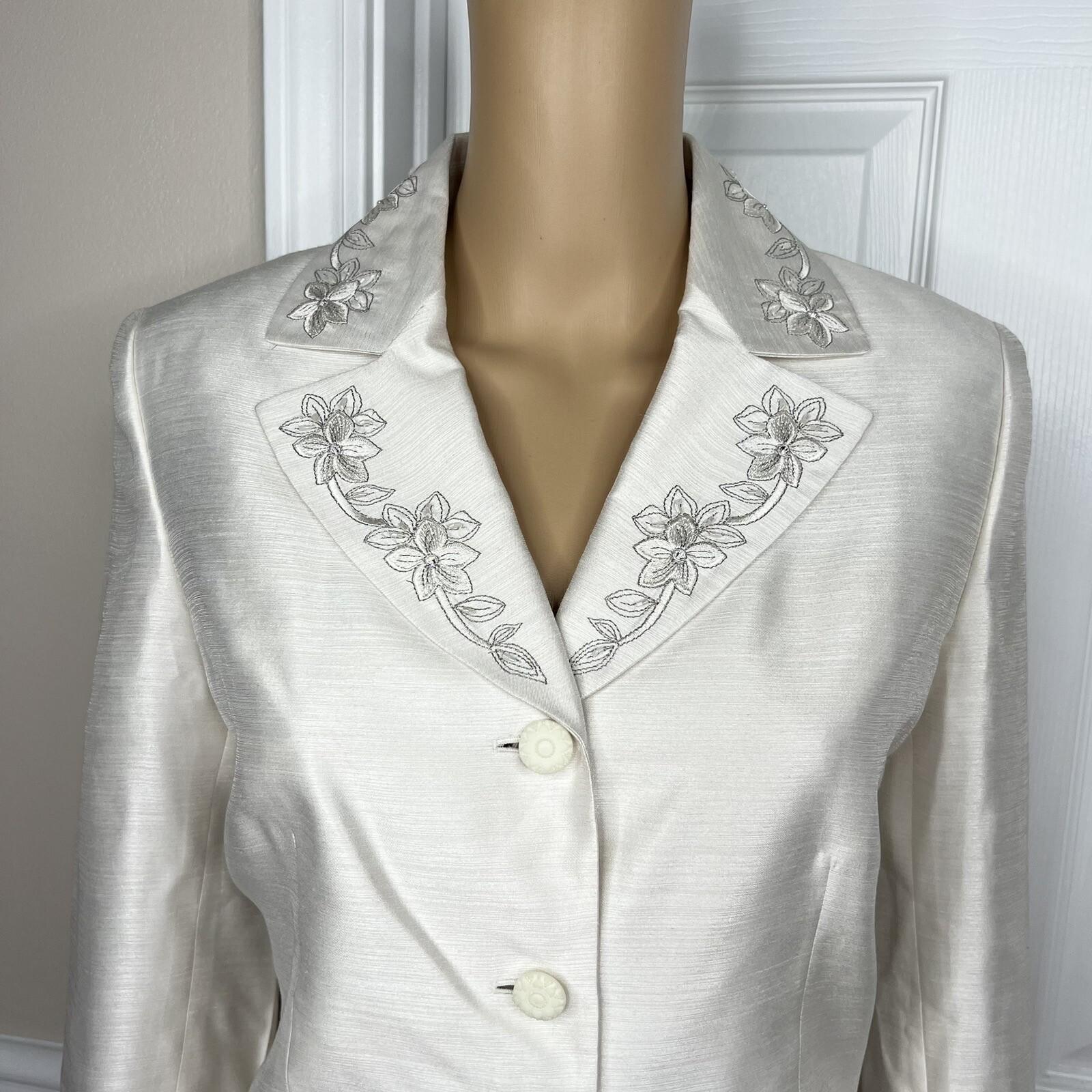LE SUIT Polyester Rayon Skirt Suit Size 8 Off White Embroidered Beaded 2PC New