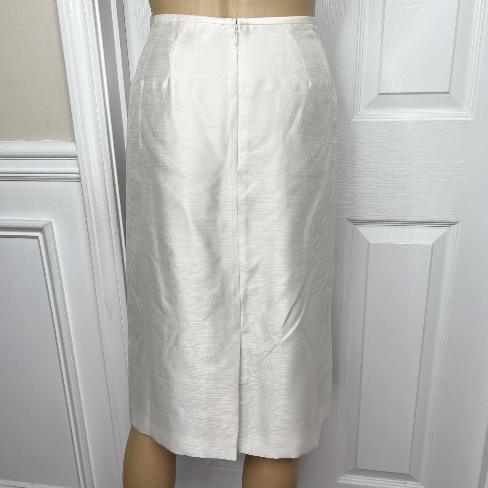 LE SUIT Polyester Rayon Skirt Suit Size 8 Off White Embroidered Beaded 2PC New