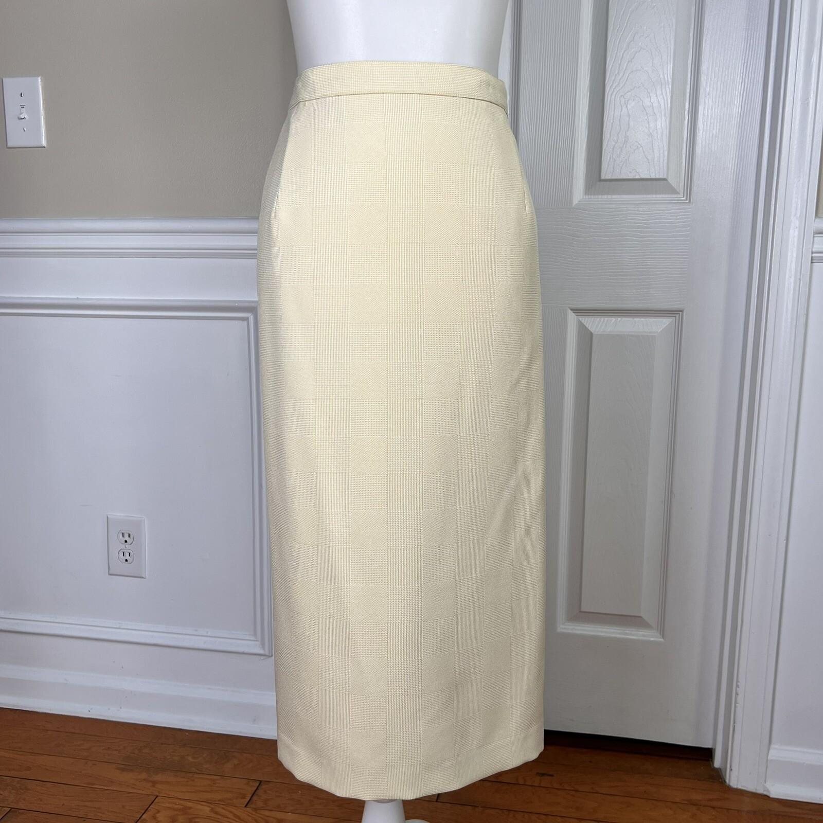 EMILY Polyester Skirt Suit Size 24W Yellow Lined Ruffle Notch Collar 2PC New