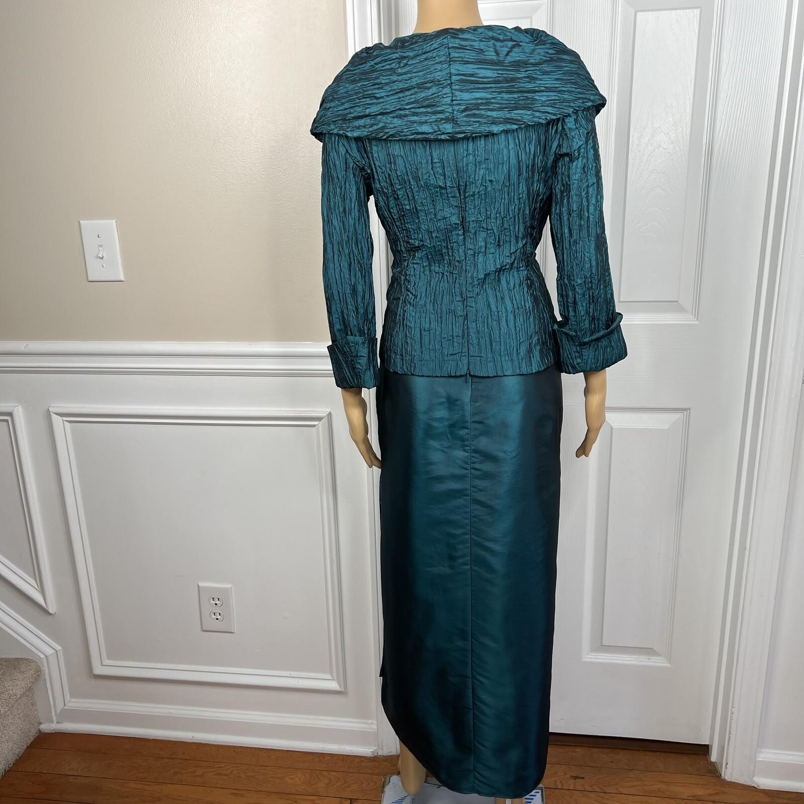 Cachet Vtg Green 2PC Polyester Stretch Pleated Back Zip Formal Skirt &Top Size 6