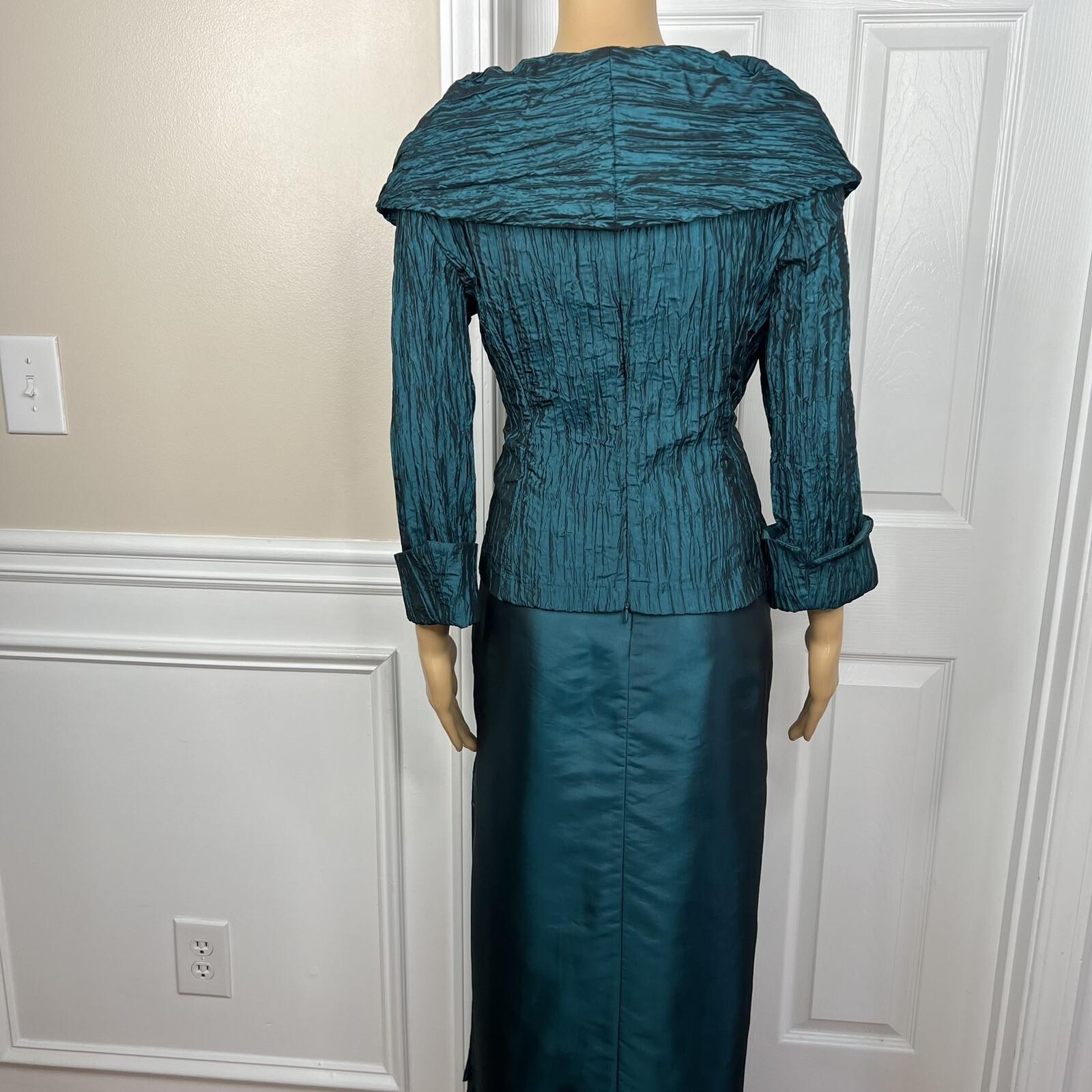 Cachet Vtg Green 2PC Polyester Stretch Pleated Back Zip Formal Skirt &Top Size 6