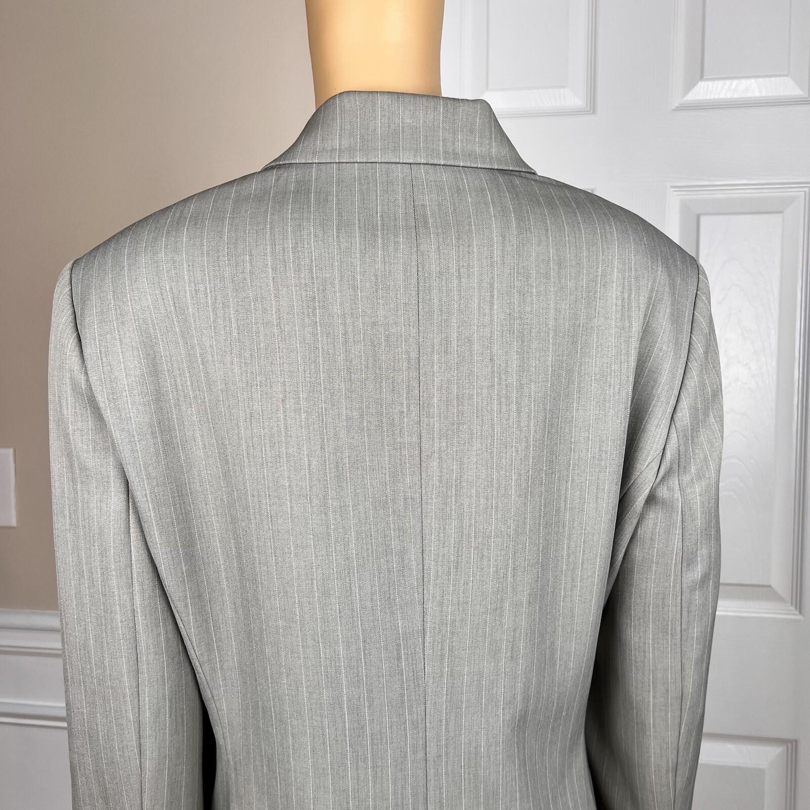 Collections For Le Suit Polyester Rayon Pant Suit Size 18 Gray Striped 2PC