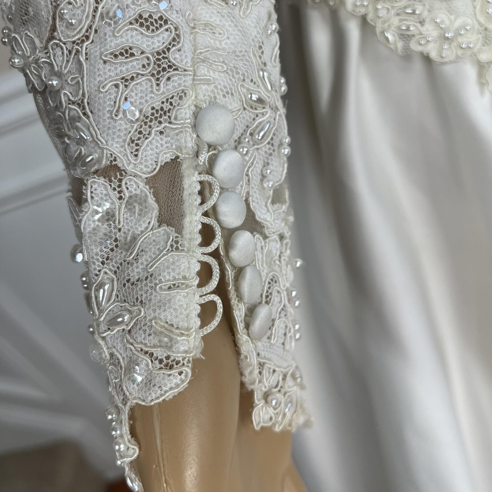 Oleg Cassini Off White Beaded Bodice Long Sleeves Trumpet Wedding Dress Size 8