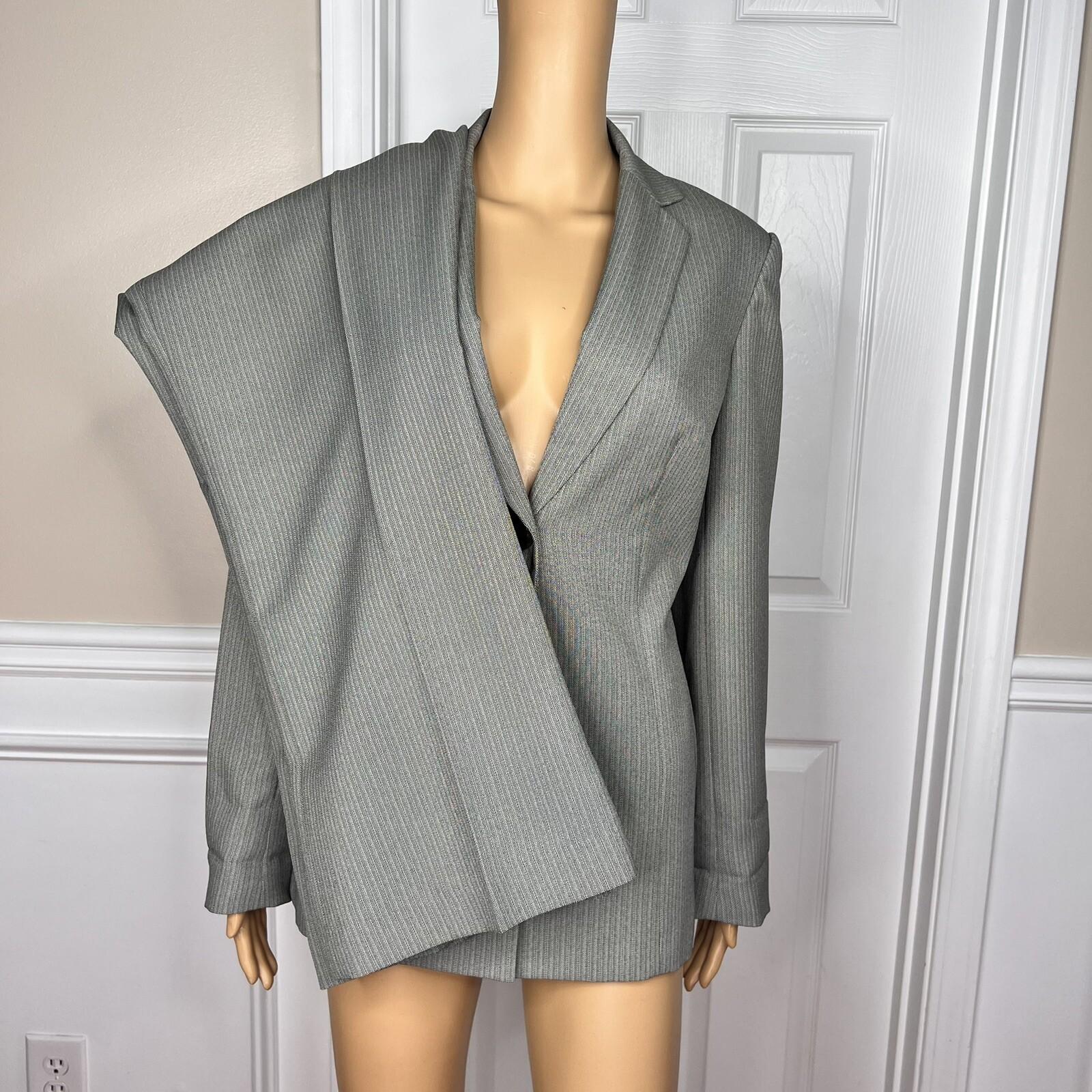 John Meyer Women Polyester Pant Suit Size 10 Gray Striped Lined Career 2PC